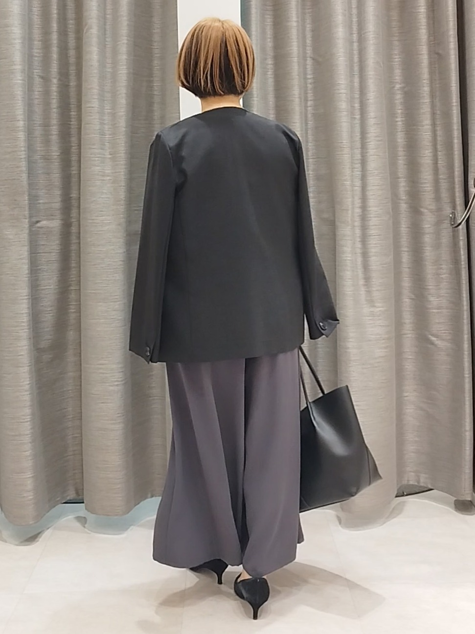 s u g iさんの「UNTITLED｜◆【さらりと快適/セットアップ可/UV/接触冷感】スラブカラーレスジャケット」を使ったコーディネート
