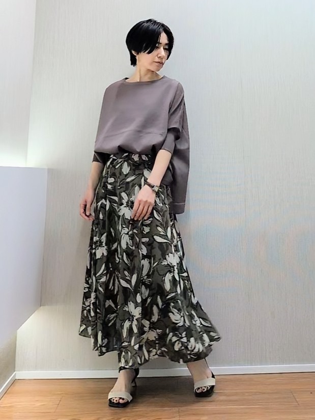ミズタさんの「UNTITLED｜【アンサンブル可/洗える】シアーレーヨンニット」を使ったコーディネート