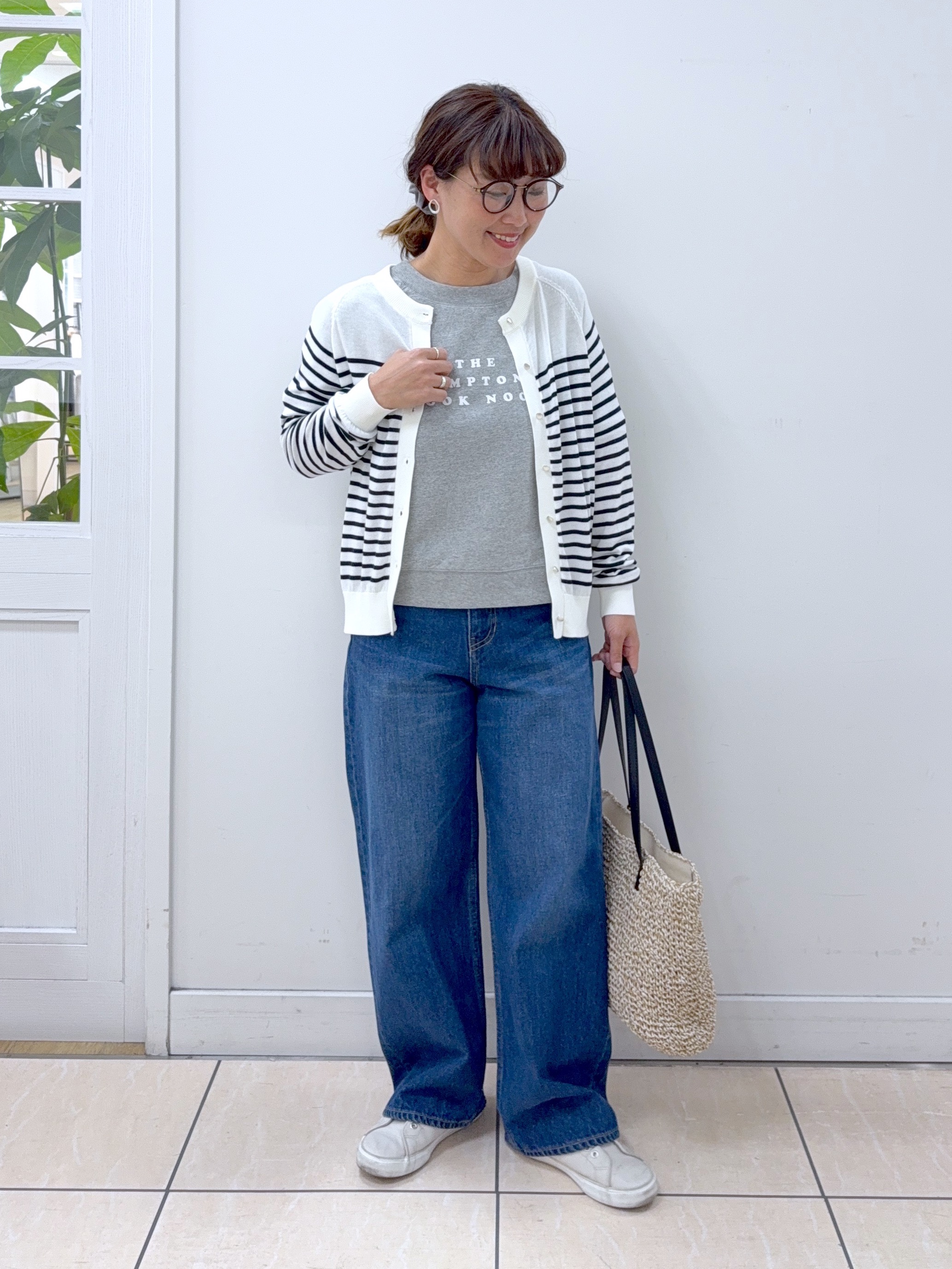 Osawaさんの「Dessin｜【洗える】フロッキーロゴ裏毛プルオーバー」を使ったコーディネート