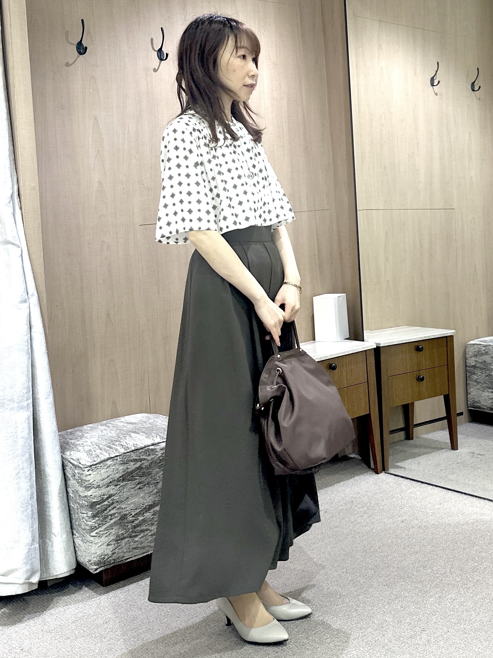 Miwaさんの「UNTITLED｜【洗える/きれいめ柄】コモンプリントブラウス」を使ったコーディネート