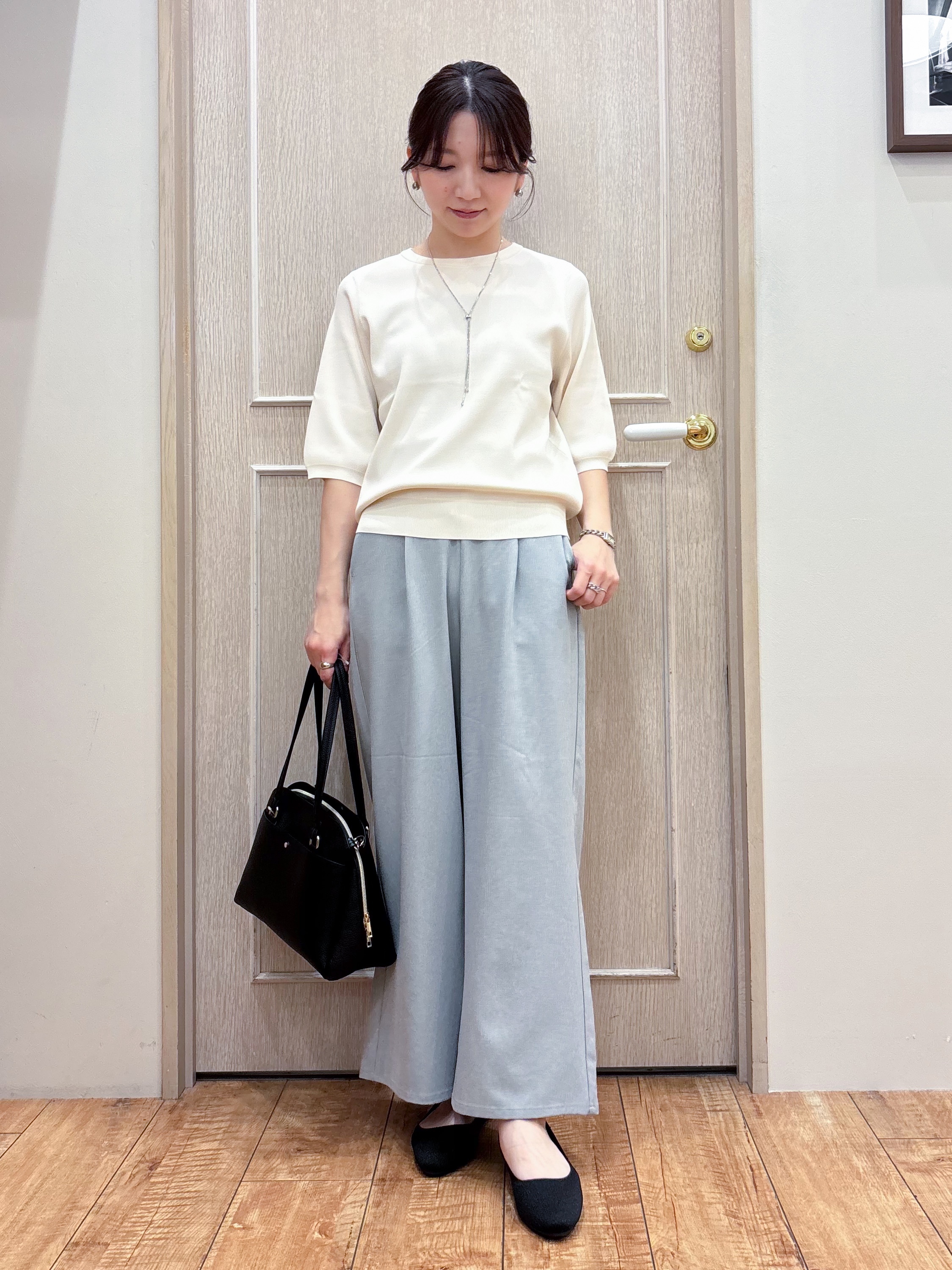 なみさんの「SHOO･LA･RUE｜【毎日洗える/S-LL/UV】上半身すっきり 二の腕見せない5分袖ニット」を使ったコーディネート