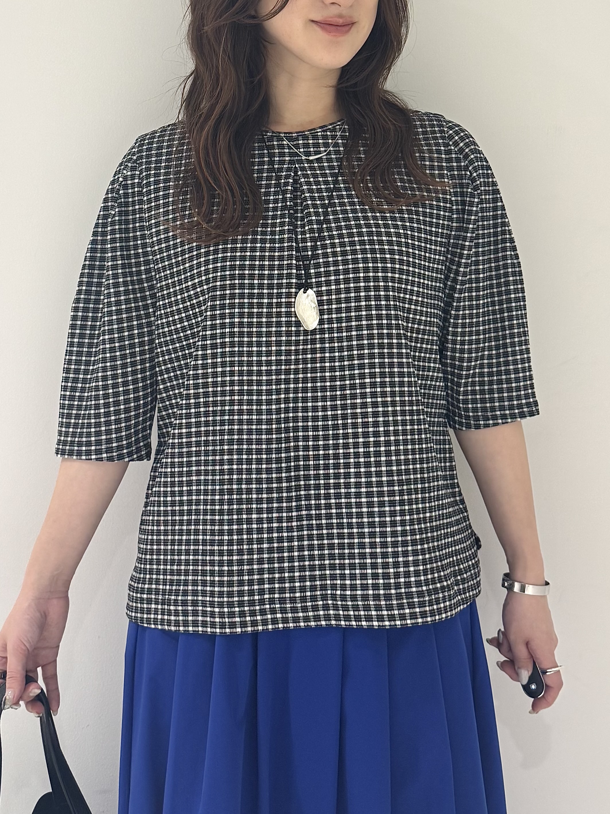 そんさんの「INDIVI｜【UVケア／吸汗速乾】チェック柄タックボリュームスリーブトップス」を使ったコーディネート