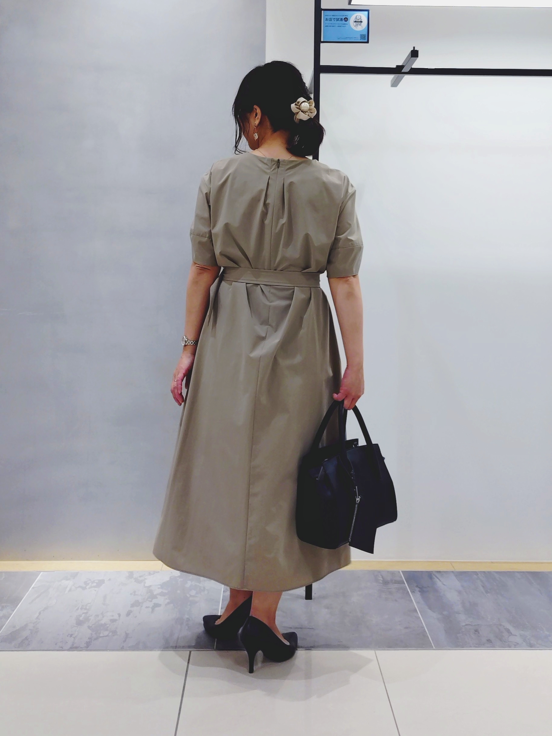 TOMOMIさんの「INDIVI｜【バリエ豊富】デザインワントップネックレス」を使ったコーディネート