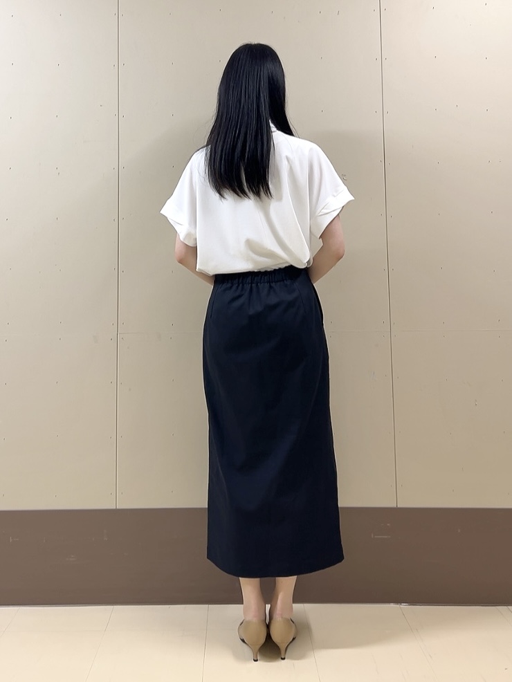 sechiさんの「UNTITLED｜【セットアップ可/UVカット/前後2WAY】リラクシーフレンチスリーブブラウス」を使ったコーディネート