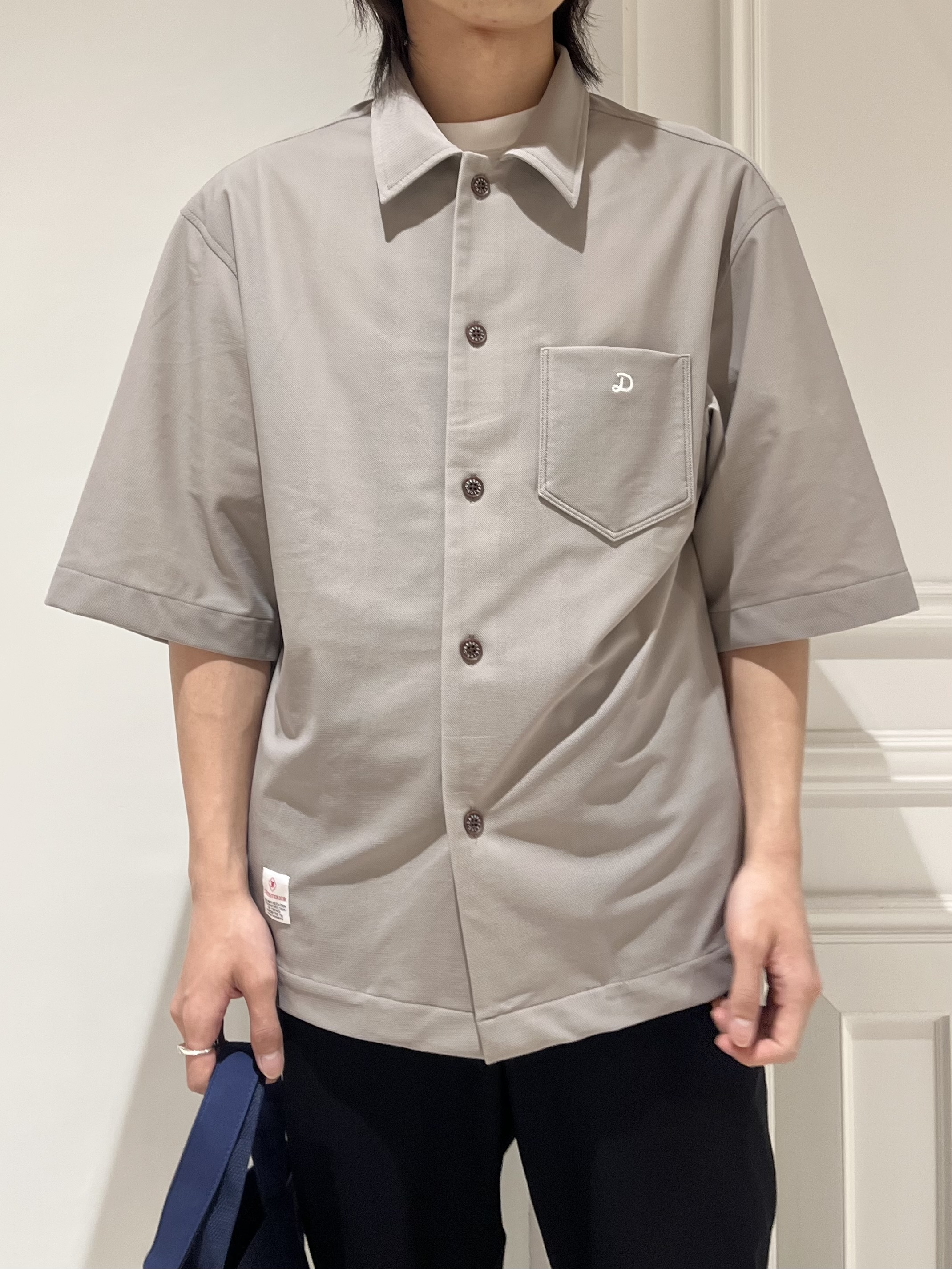 Watanabeさんの「DRESSTERIOR｜◆【接触冷感/UVカット/ウォッシャブル/Safari5月号掲載】AIRTOOL ハーフスリーブシャ」を使ったコーディネート