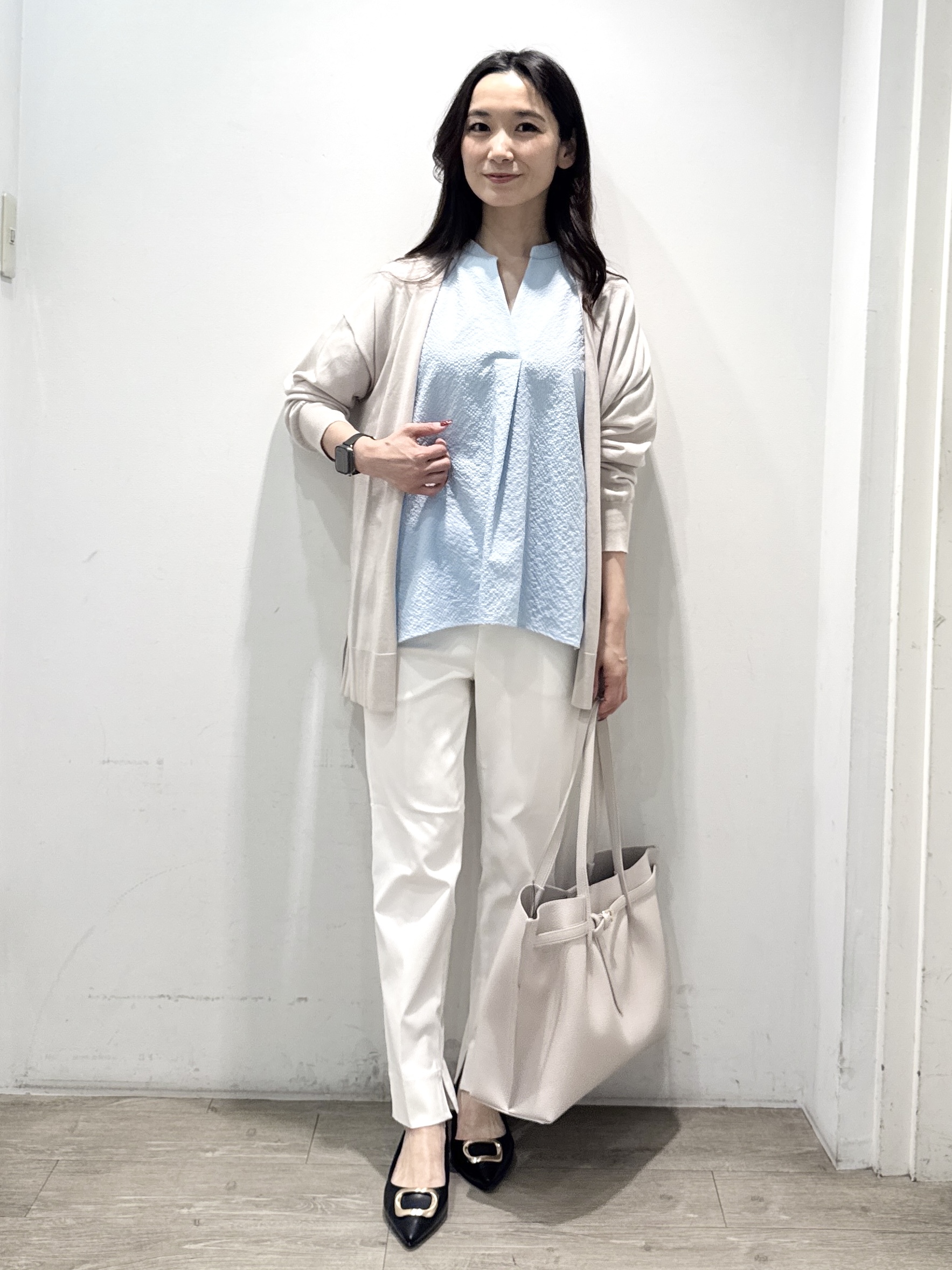 yuicciさんの「OPAQUE.CLIP｜【接触冷感】ニットカーディガン《洗濯機OK／抗ピリング》」を使ったコーディネート