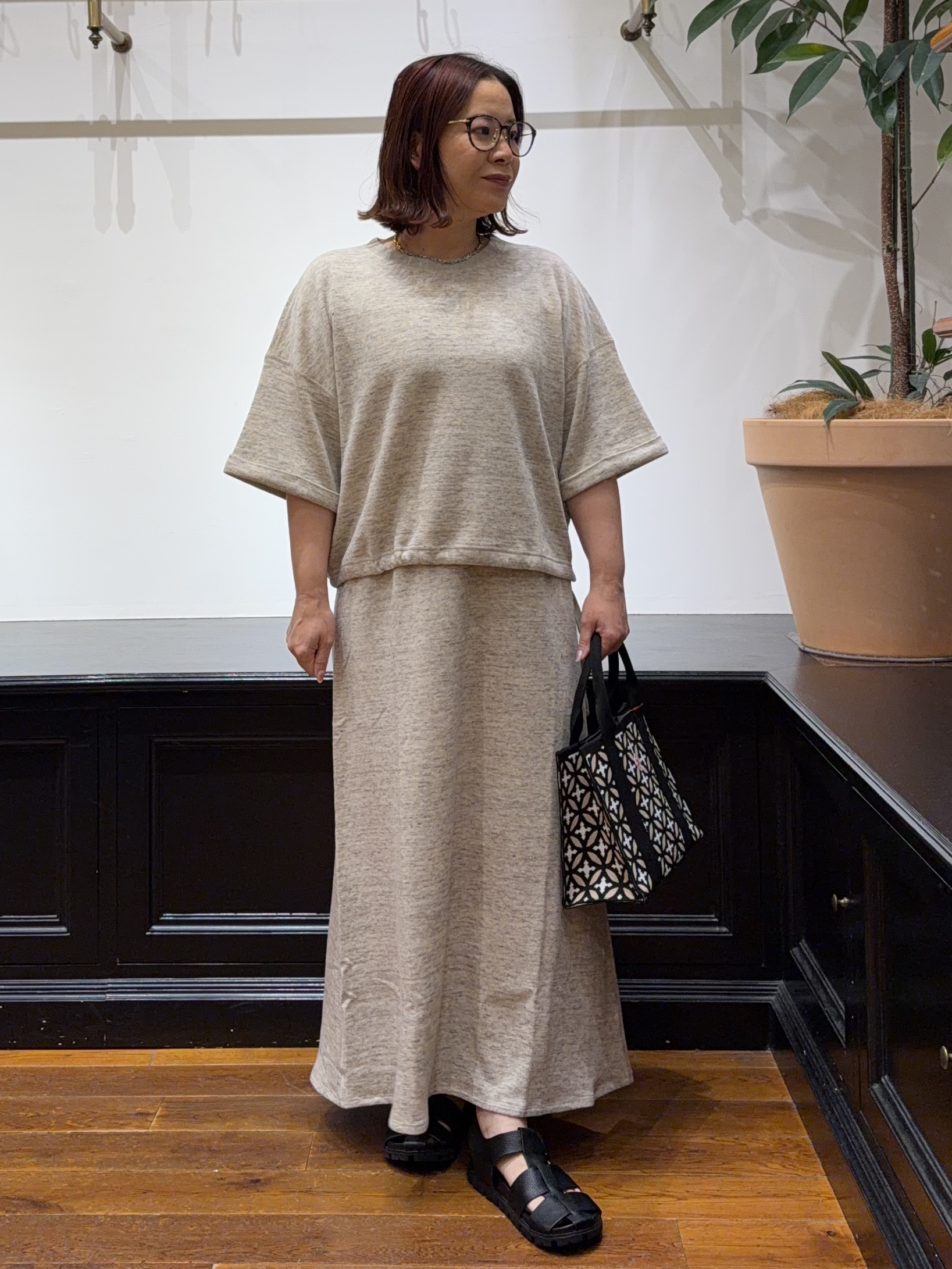 Asamiさんの「DRESSTERIOR｜【ウォッシャブル/セットアップ可】ウォッシャブルリネンウラケスカート」を使ったコーディネート