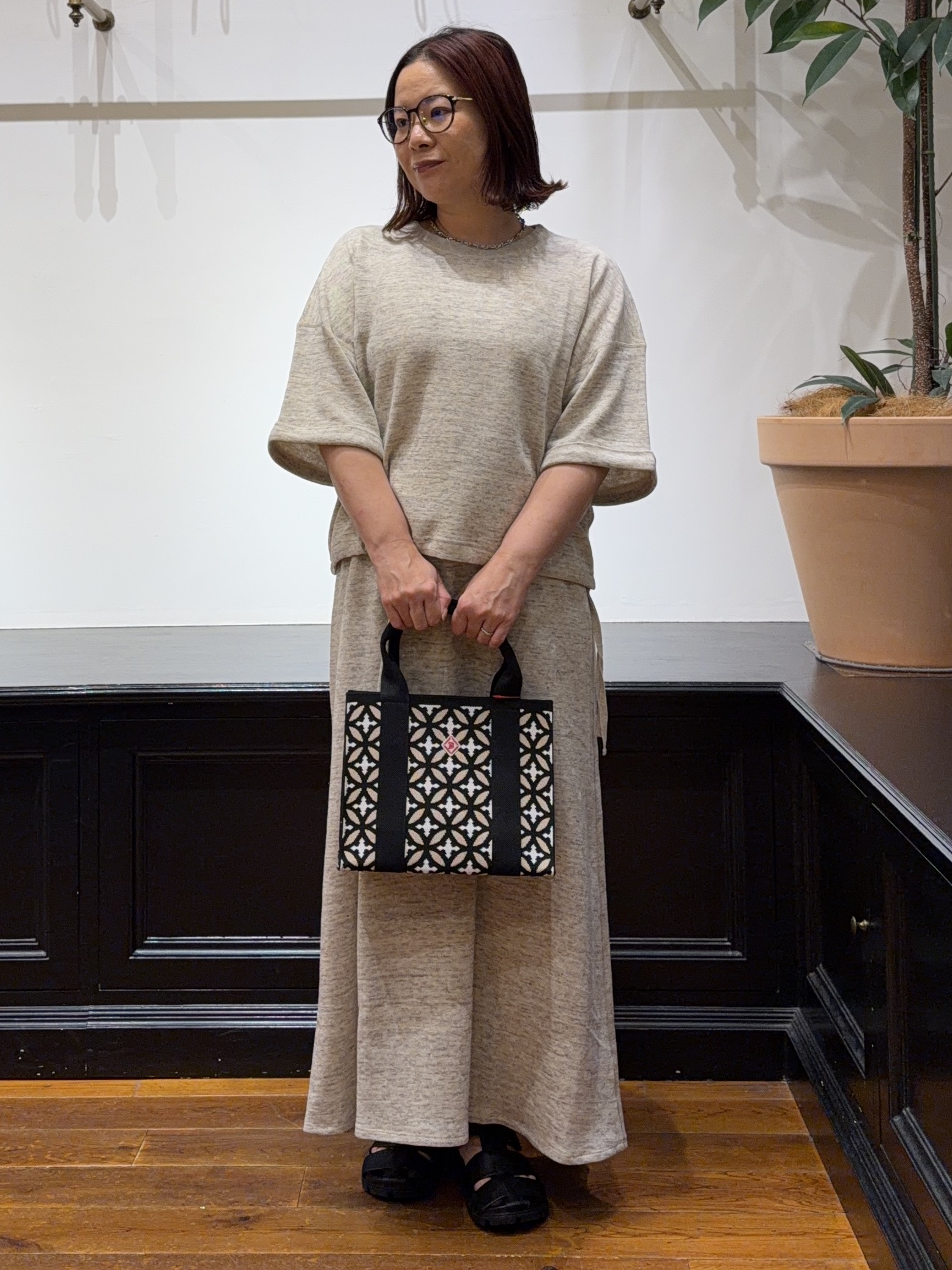 Asamiさんの「DRESSTERIOR｜【ウォッシャブル/セットアップ可】ウォッシャブルリネンウラケスカート」を使ったコーディネート