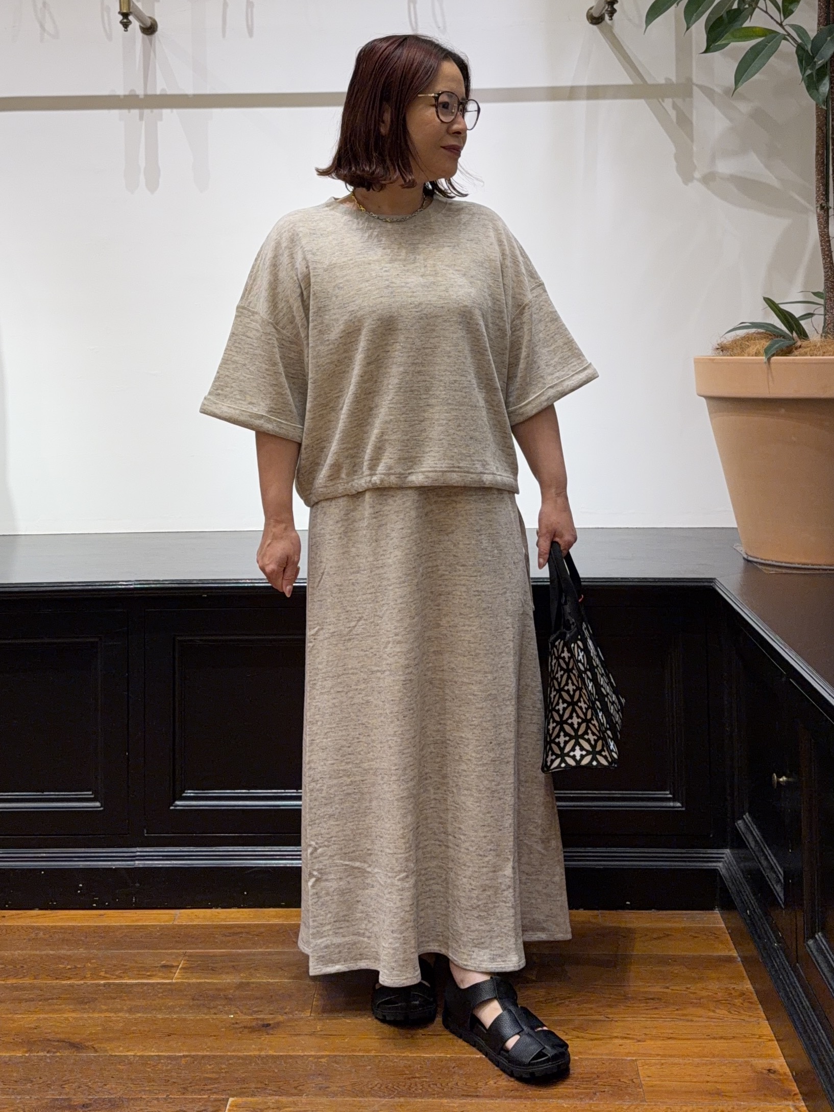 Asamiさんの「DRESSTERIOR｜【ウォッシャブル/セットアップ可】ウォッシャブルリネンウラケスカート」を使ったコーディネート