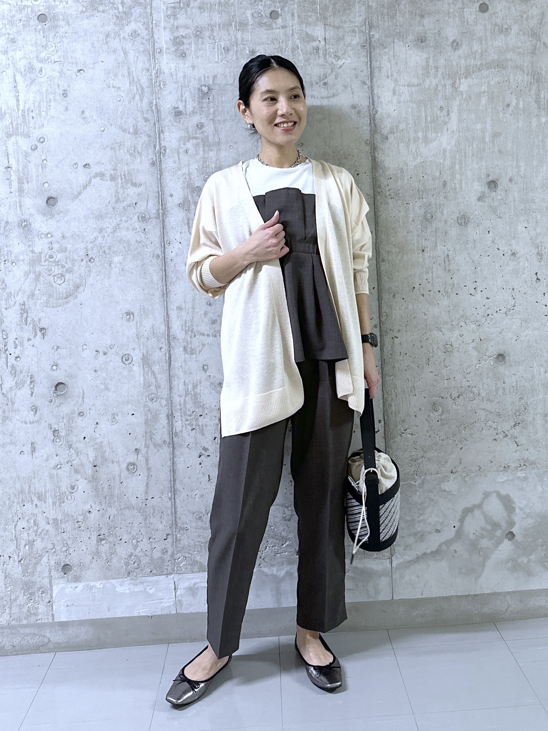 kumiさんの「Dessin｜【セットアップ可/UVカット/洗える】ビスチェドッキングTシャツ」を使ったコーディネート