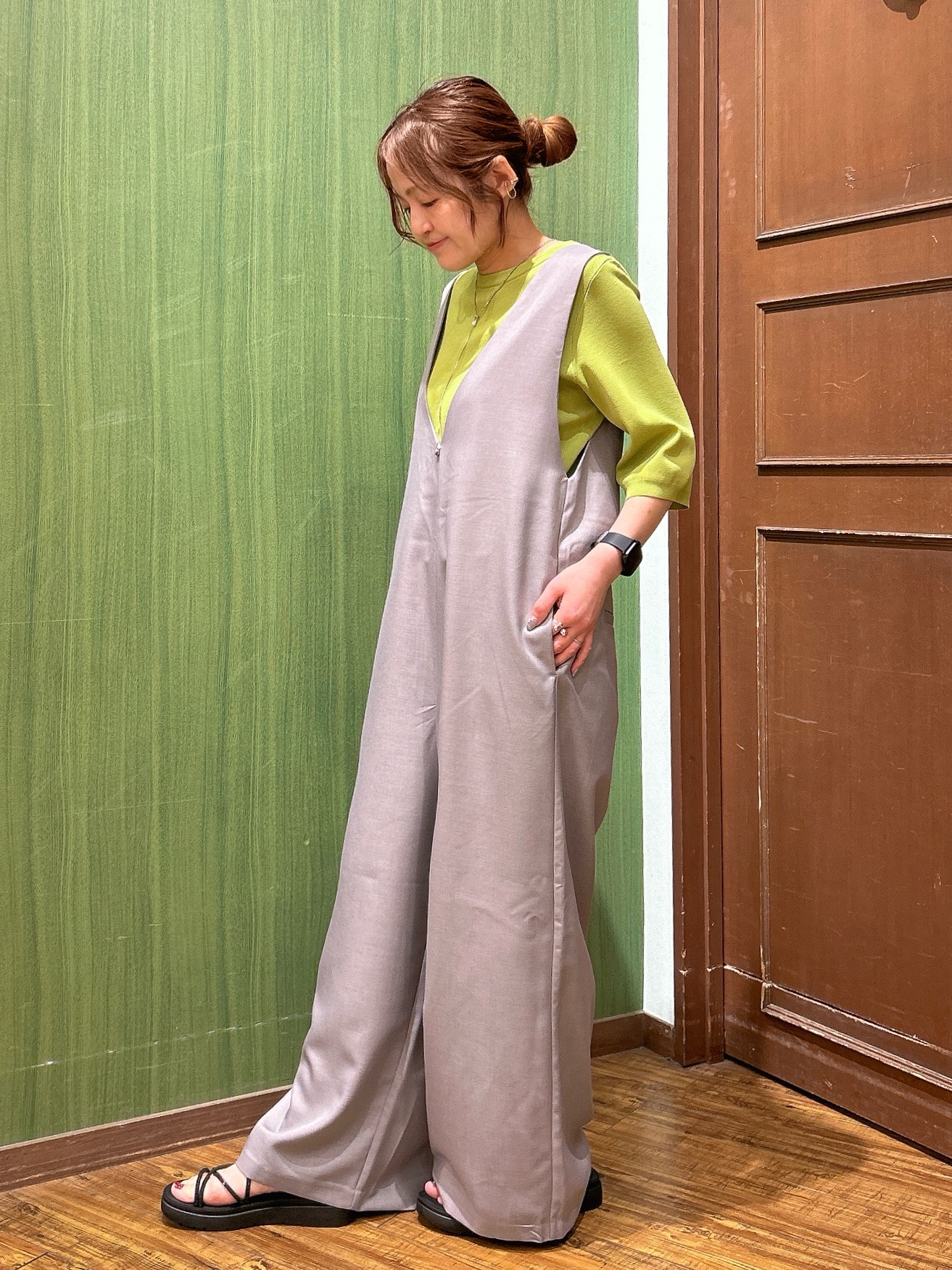 かおりさんの「SHOO･LA･RUE｜【毎日洗える/S-LL/UV】上半身すっきり 二の腕見せない5分袖ニット」を使ったコーディネート