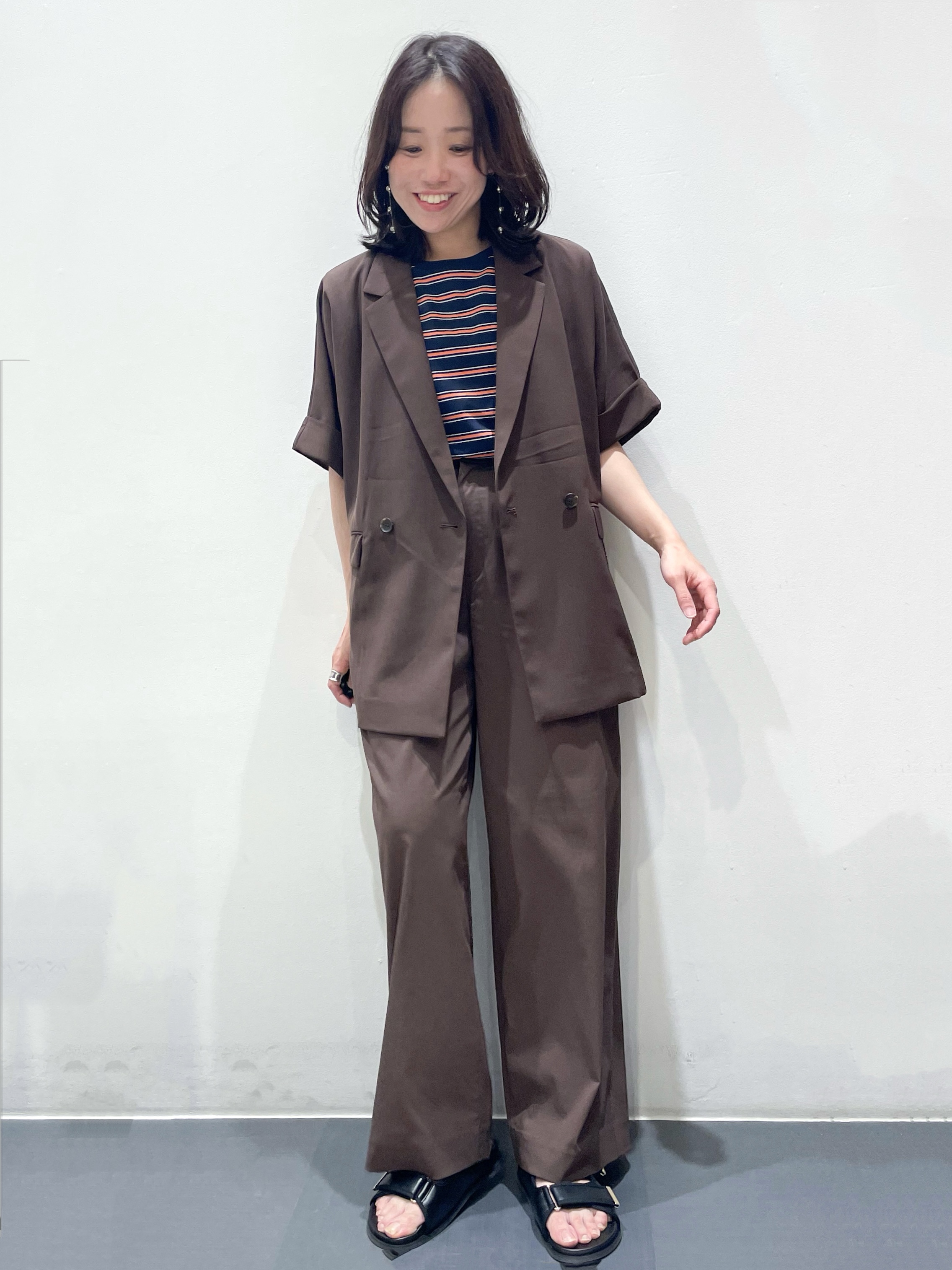ともも。さんの「OPAQUE.CLIP｜マルチボーダーアソート ノースリーブTシャツ【洗濯機OK】」を使ったコーディネート