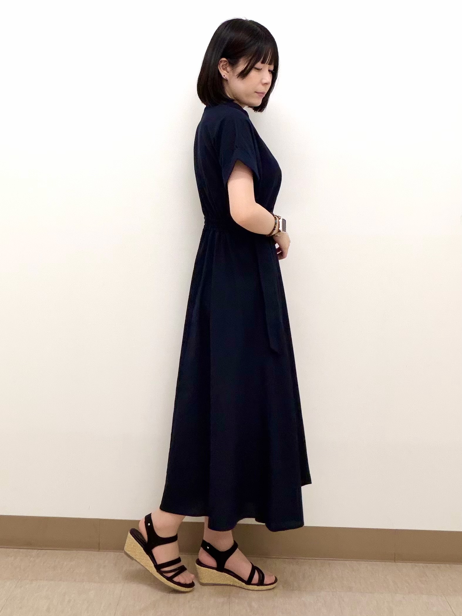さあやさんの「grove｜【洗える】さらっと軽やか、カシュクール風サッカーワンピース」を使ったコーディネート