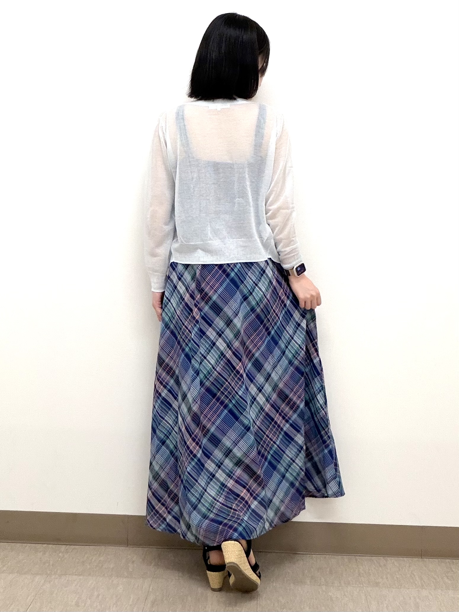 さあやさんの「grove｜高評価！【洗える/名品】大人の透け感、シアーカーディガン」を使ったコーディネート