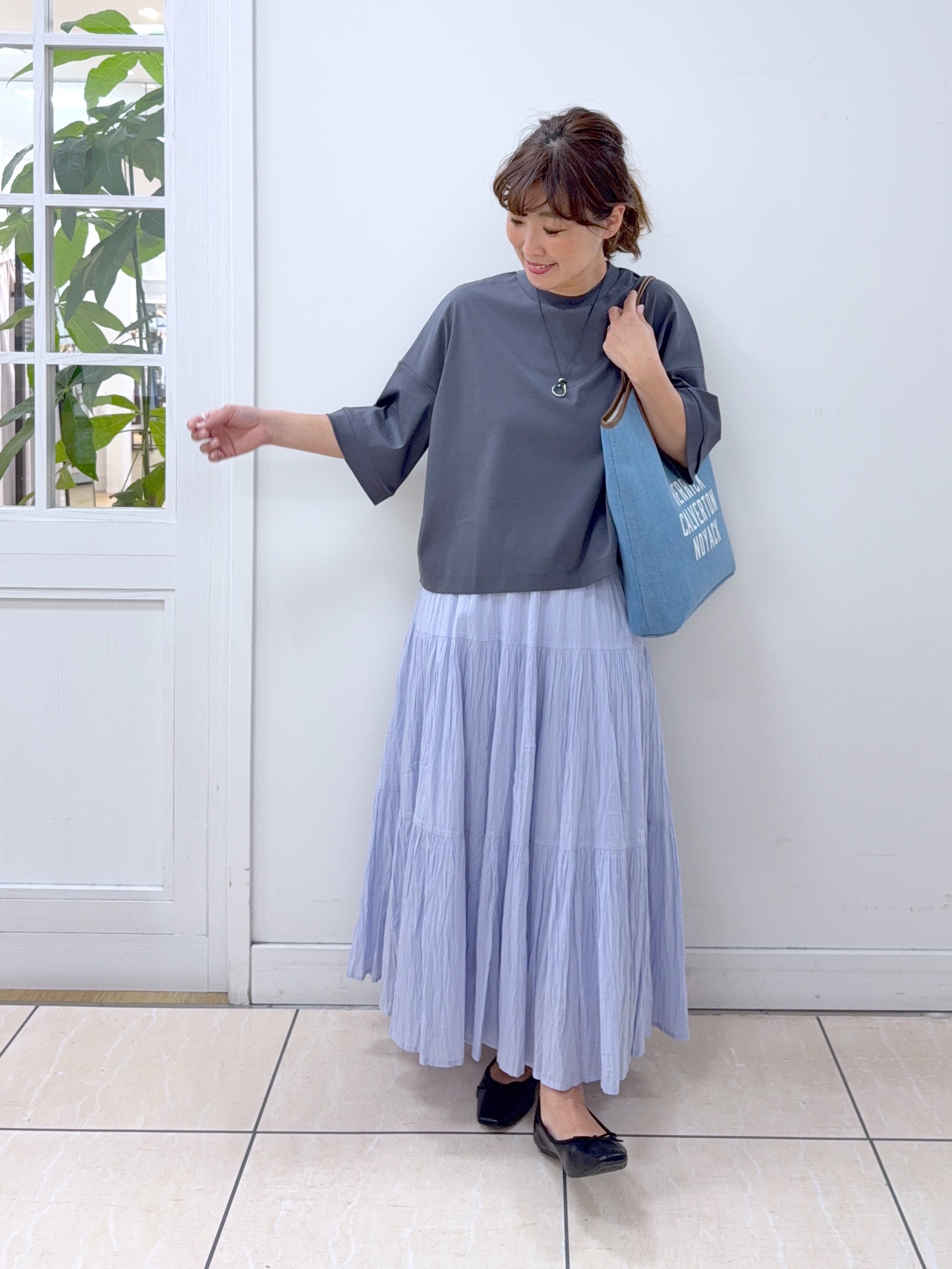 Osawaさんの「Dessin｜透かし編み ペーパーハット」を使ったコーディネート