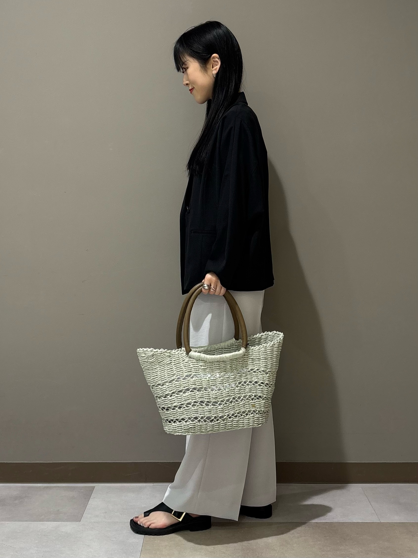 KEIKOさんの「INDIVI｜【接触冷感／透湿／着る日傘】ドルマンダブルジャケット」を使ったコーディネート