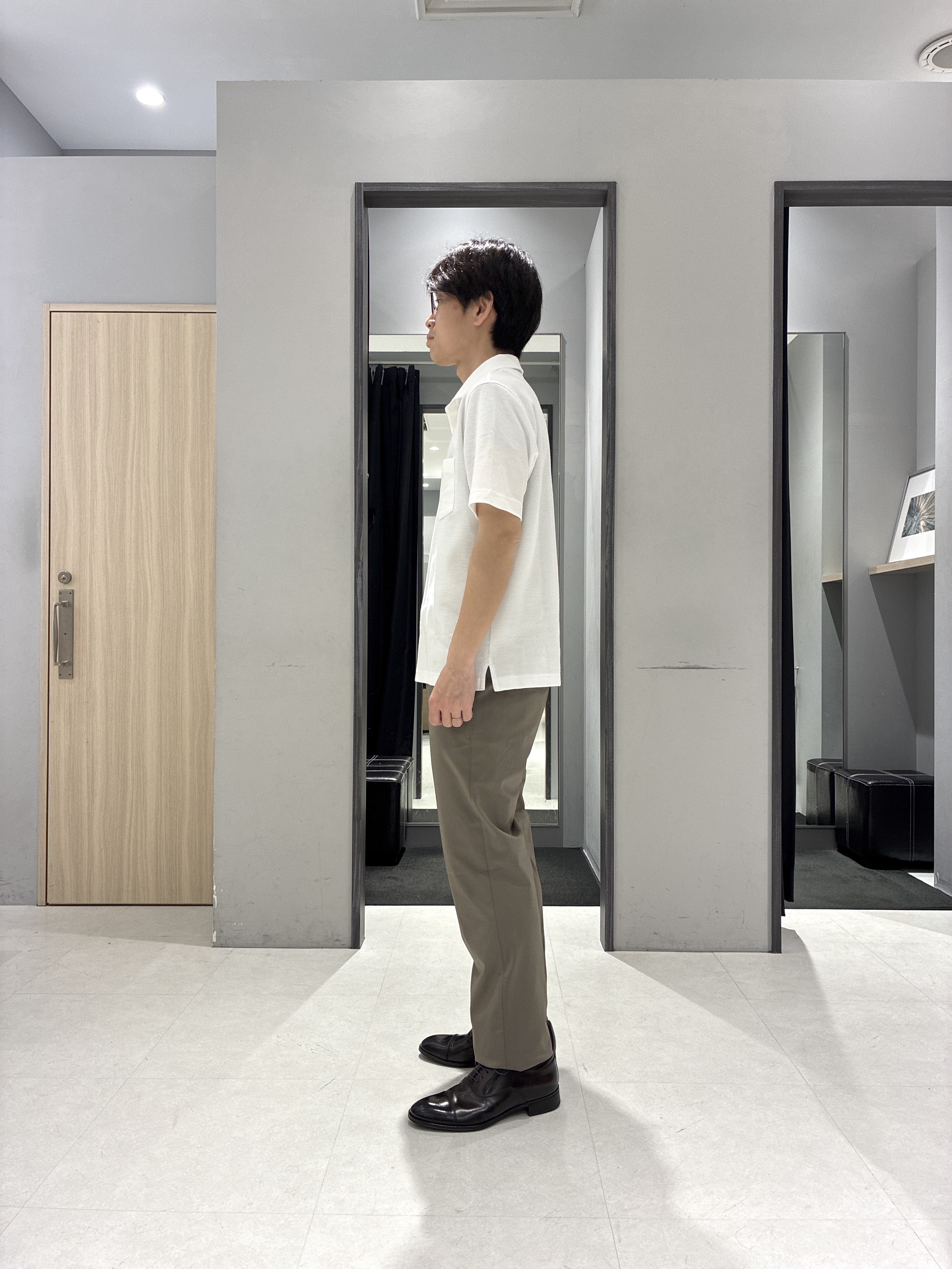 わいずみさんの「TAKEO KIKUCHI｜【360&deg;ストレッチ／軽量】None Of Stress ライト ジャケット（セットアップ対応）」を使ったコーディネート