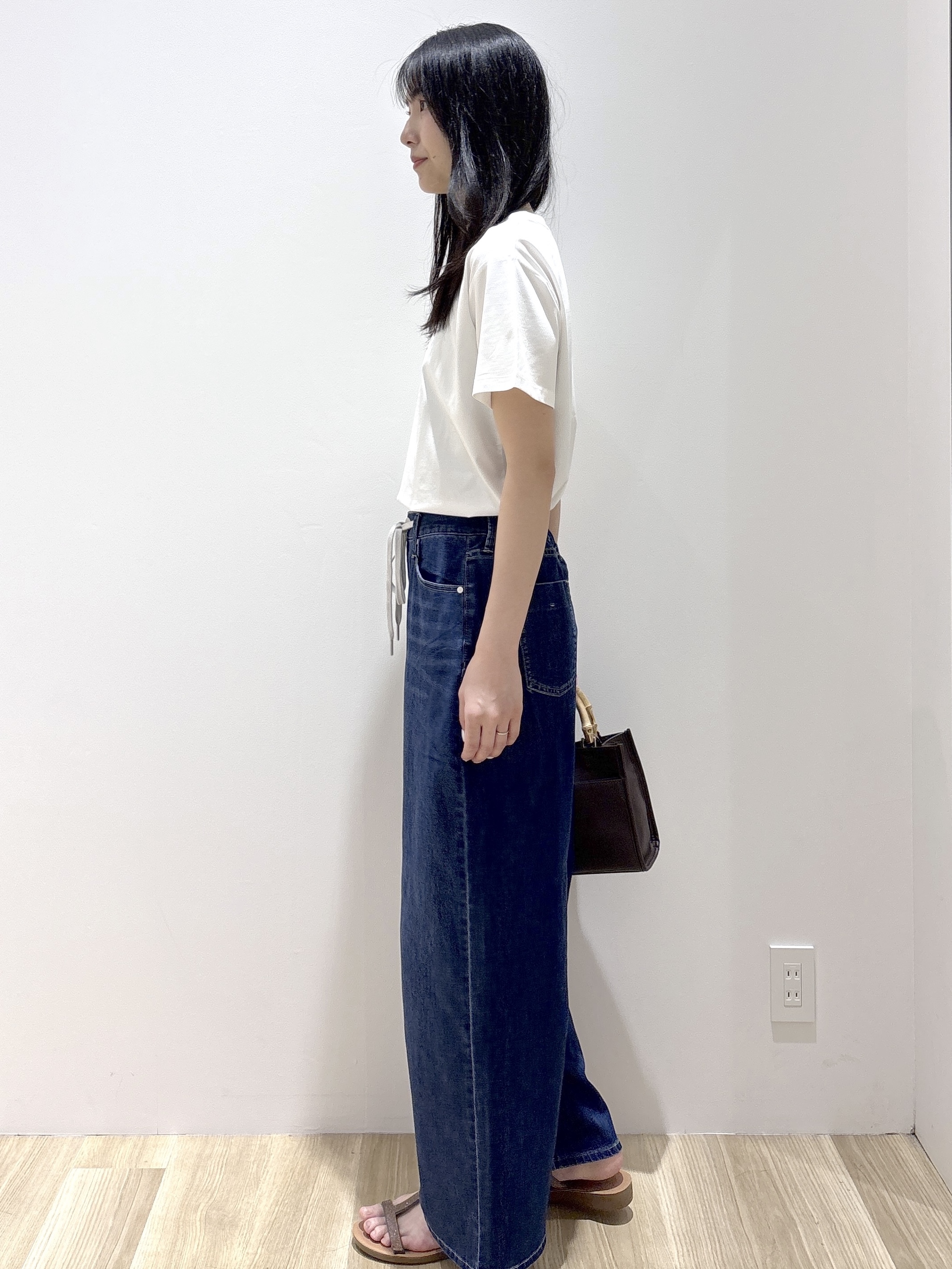 sachikoさんの「OPAQUE.CLIP｜ロゴプリント＆刺繍Tシャツ【洗濯機OK】」を使ったコーディネート