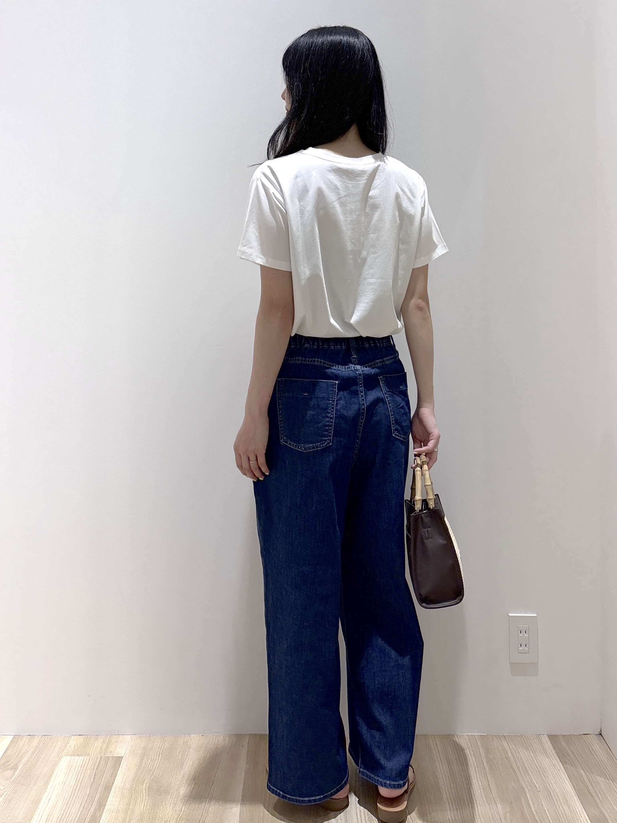 sachikoさんの「OPAQUE.CLIP｜ロゴプリント＆刺繍Tシャツ【洗濯機OK】」を使ったコーディネート