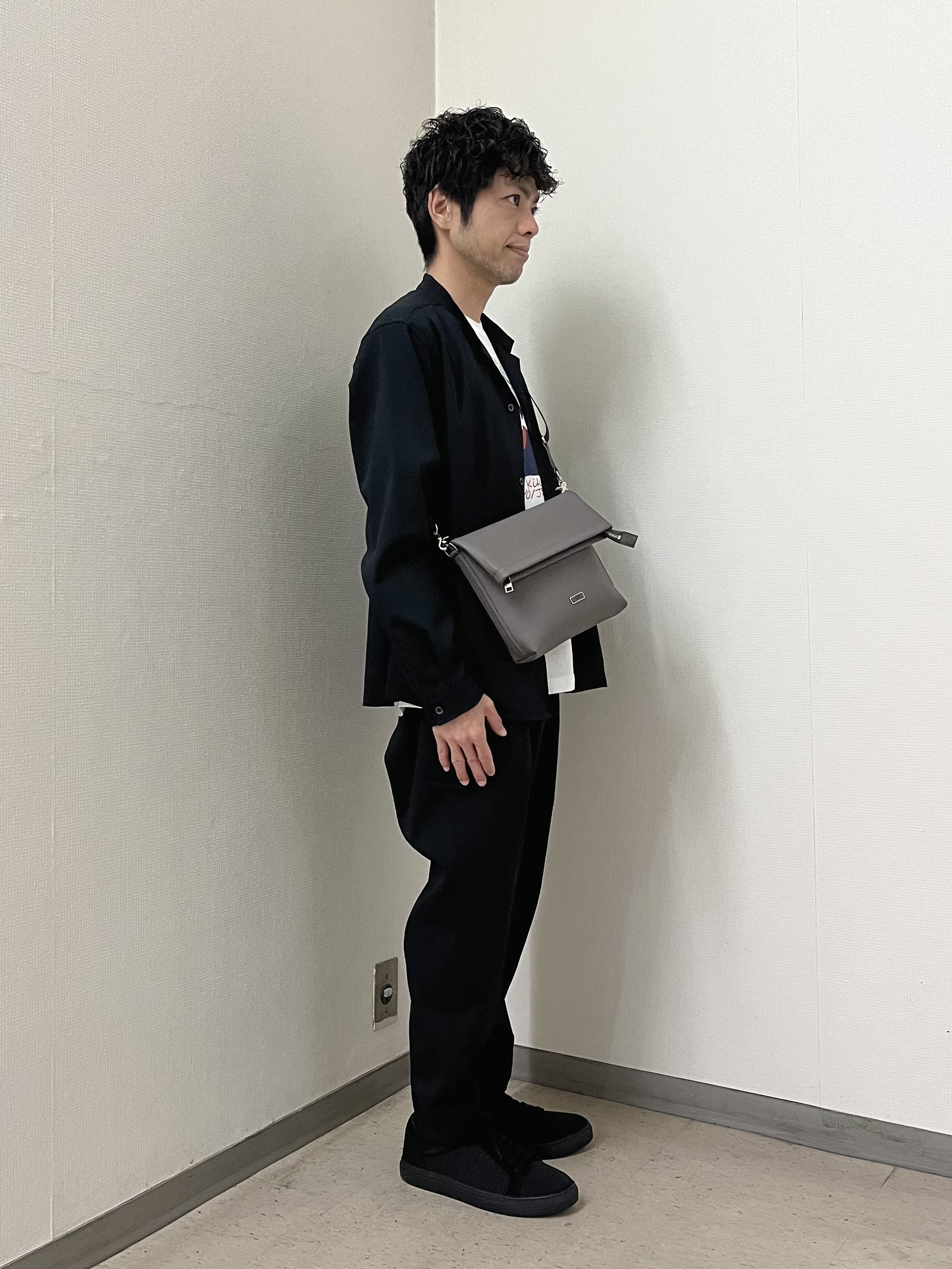 URAさんの「TAKEO KIKUCHI｜【撥水・洗える・シワになりにくい】 リランチェ（R） シャツ」を使ったコーディネート