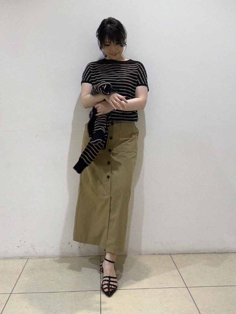 watanabeさんの「UNTITLED｜◆【9色展開/アンサンブル可】コットンクルーネックカーディガン」を使ったコーディネート