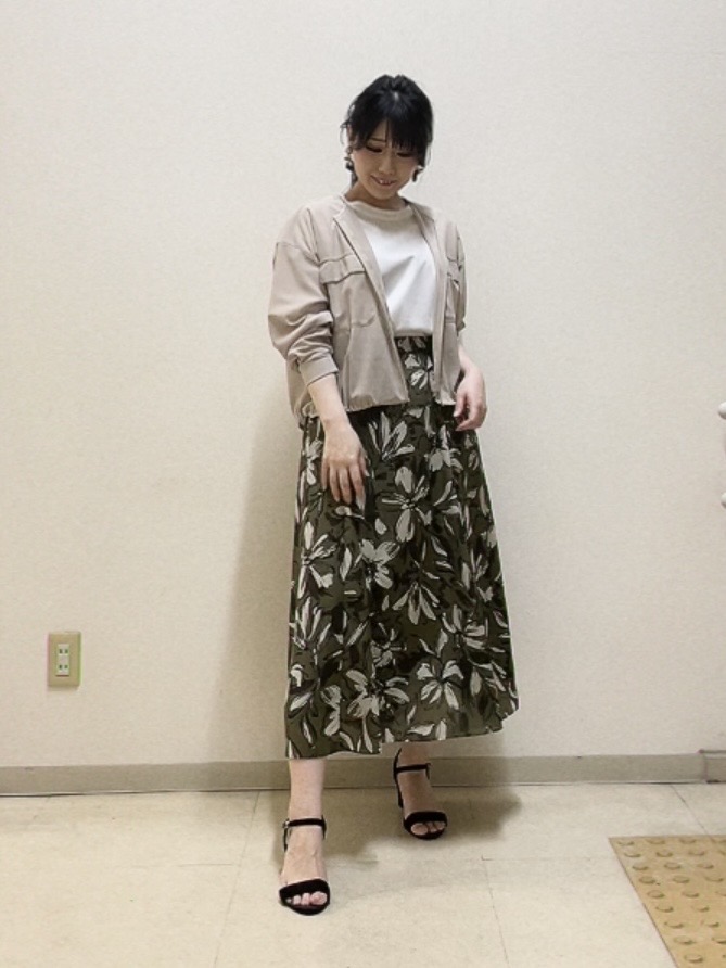 watanabeさんの「UNTITLED｜◆【洗える】シアーブルゾン」を使ったコーディネート