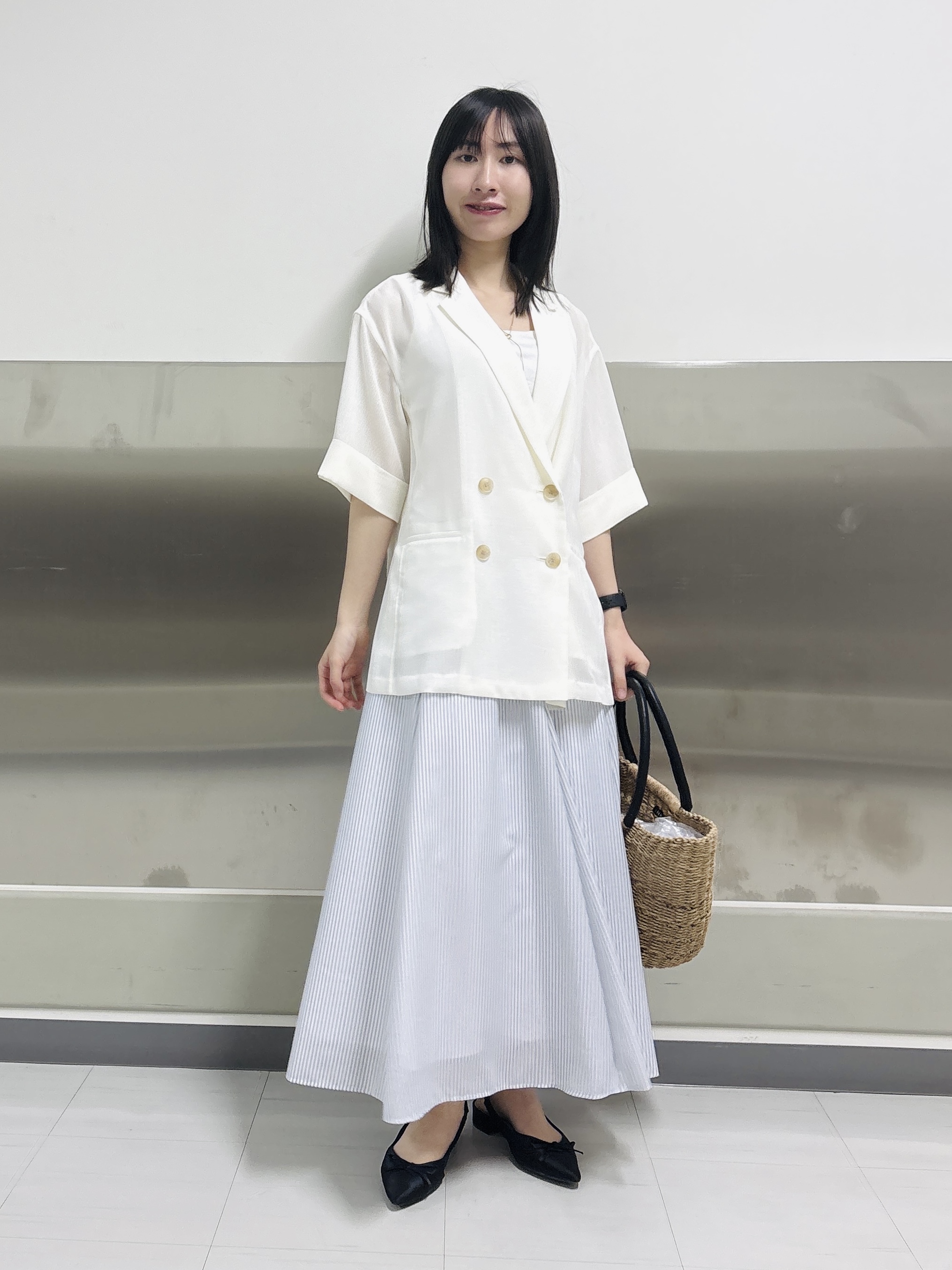 Yoshimiさんの「INDIVI｜【フリー調整／2WAY】Y字シンプルネックレス」を使ったコーディネート