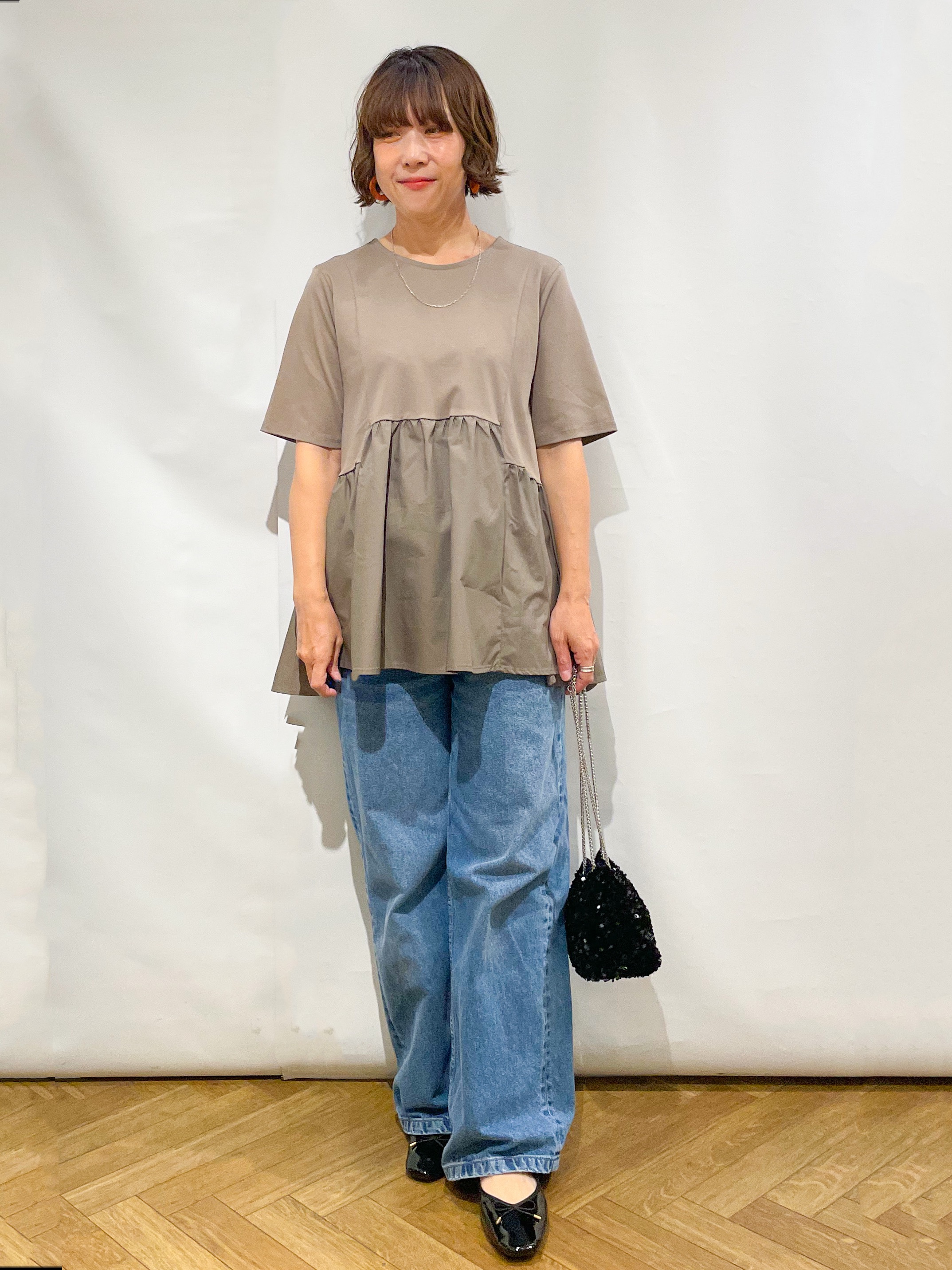 なかさんの「index｜ペプラムドッキングカットソー【洗濯機OK】」を使ったコーディネート