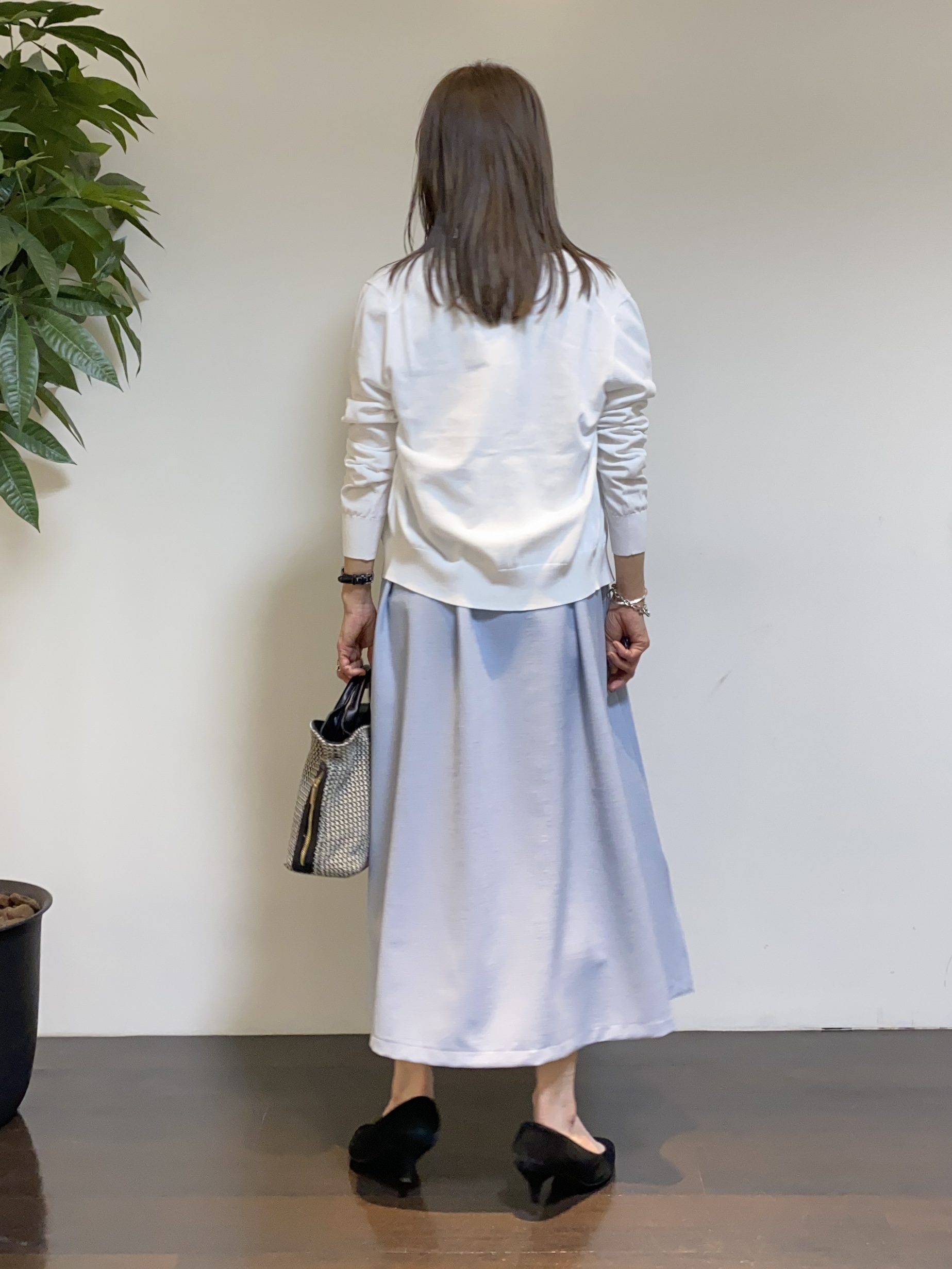 tomoさんの「UNTITLED｜◆【9色展開/アンサンブル可】コットンクルーネックカーディガン」を使ったコーディネート