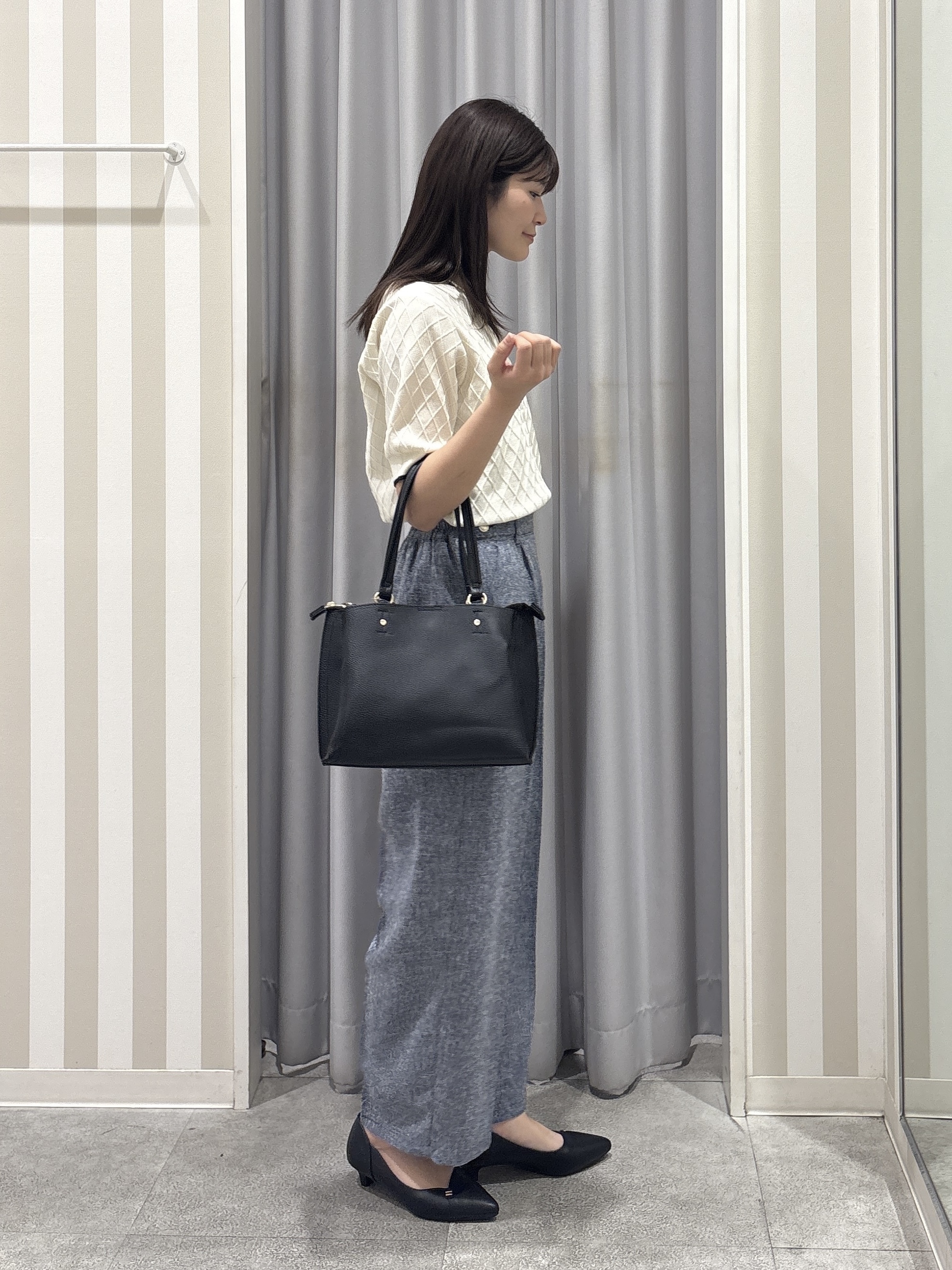 Rikaさんの「SHOO･LA･RUE｜【洗濯機可/S-LL】大人上品なダイヤ編み柄 配色半袖ニット」を使ったコーディネート