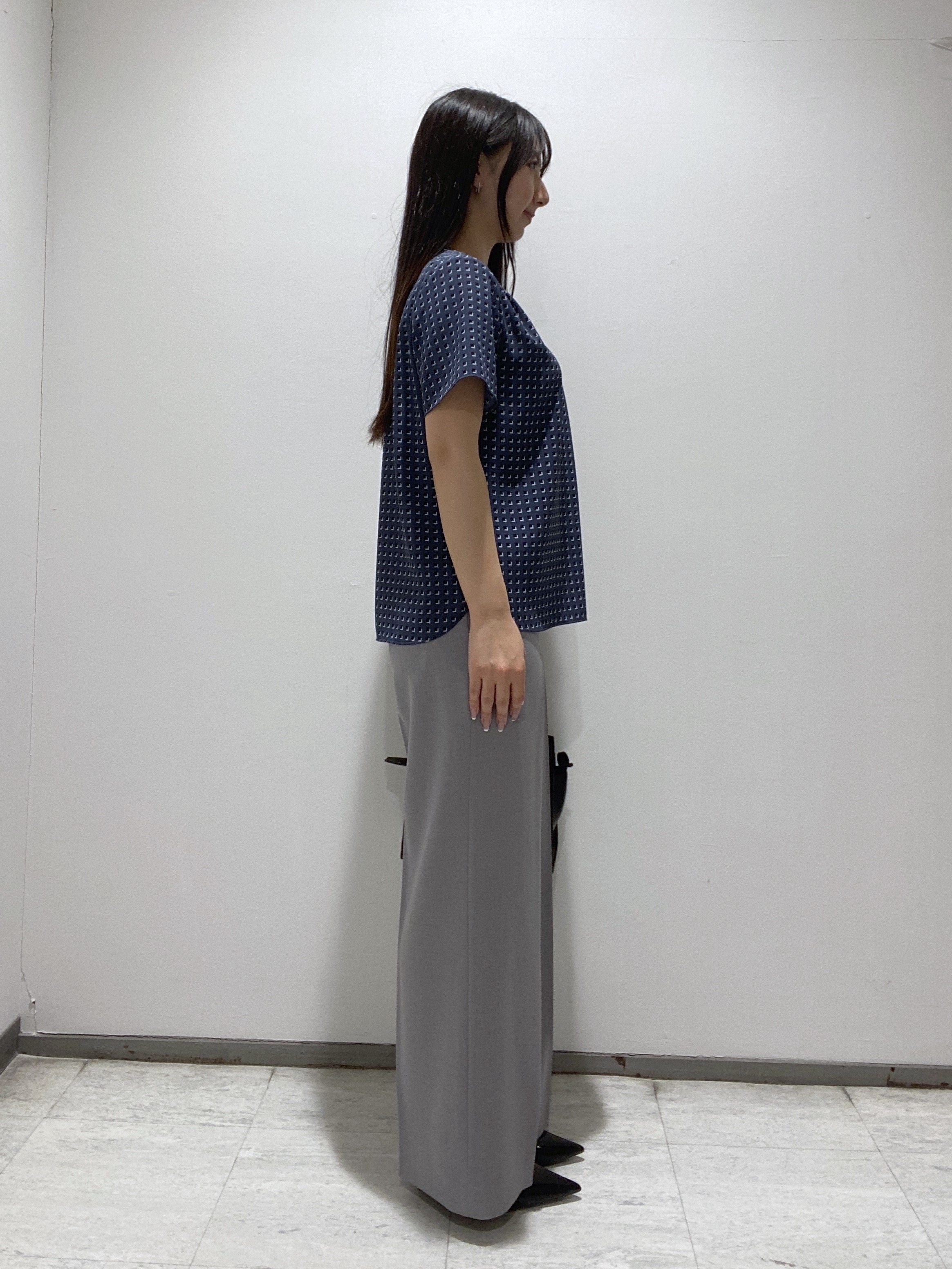 meiさんの「INDIVI｜【洗える／UVケア／SETUP可能】ウール調ワイドパンツ」を使ったコーディネート