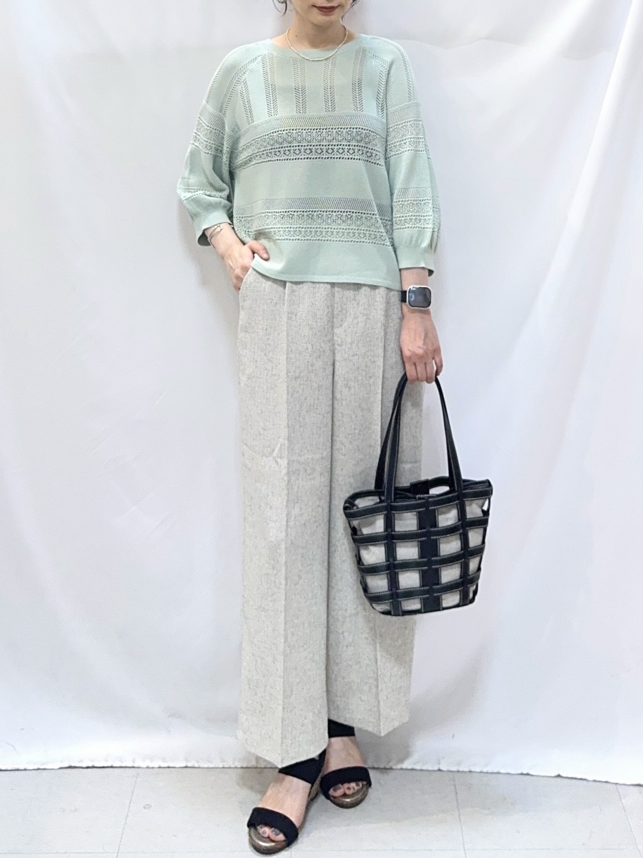 𝐇𝐢𝐫𝐨𝐦𝐢さんの「SHOO･LA･RUE｜【洗濯機可/S-LL】カップ付き Wストラップ テレコキャミソール」を使ったコーディネート
