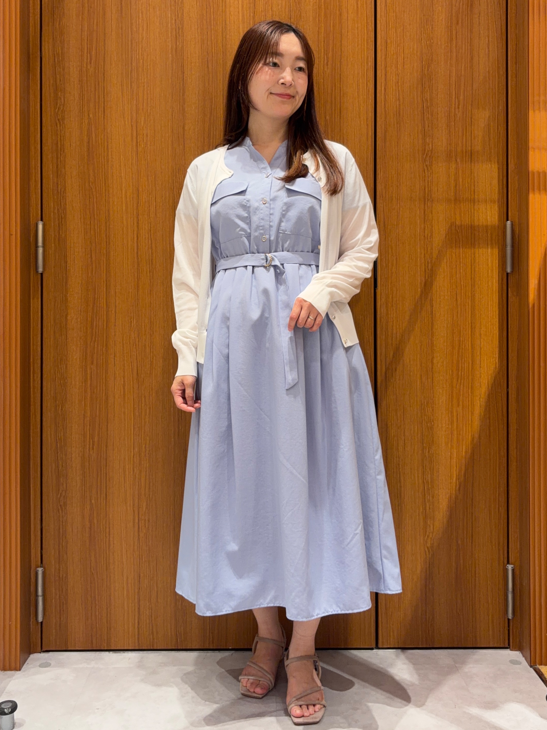 アスカさんの「index｜【接触冷感】ビジューボタンカーディガン《抗ピリング／洗濯機OK》」を使ったコーディネート