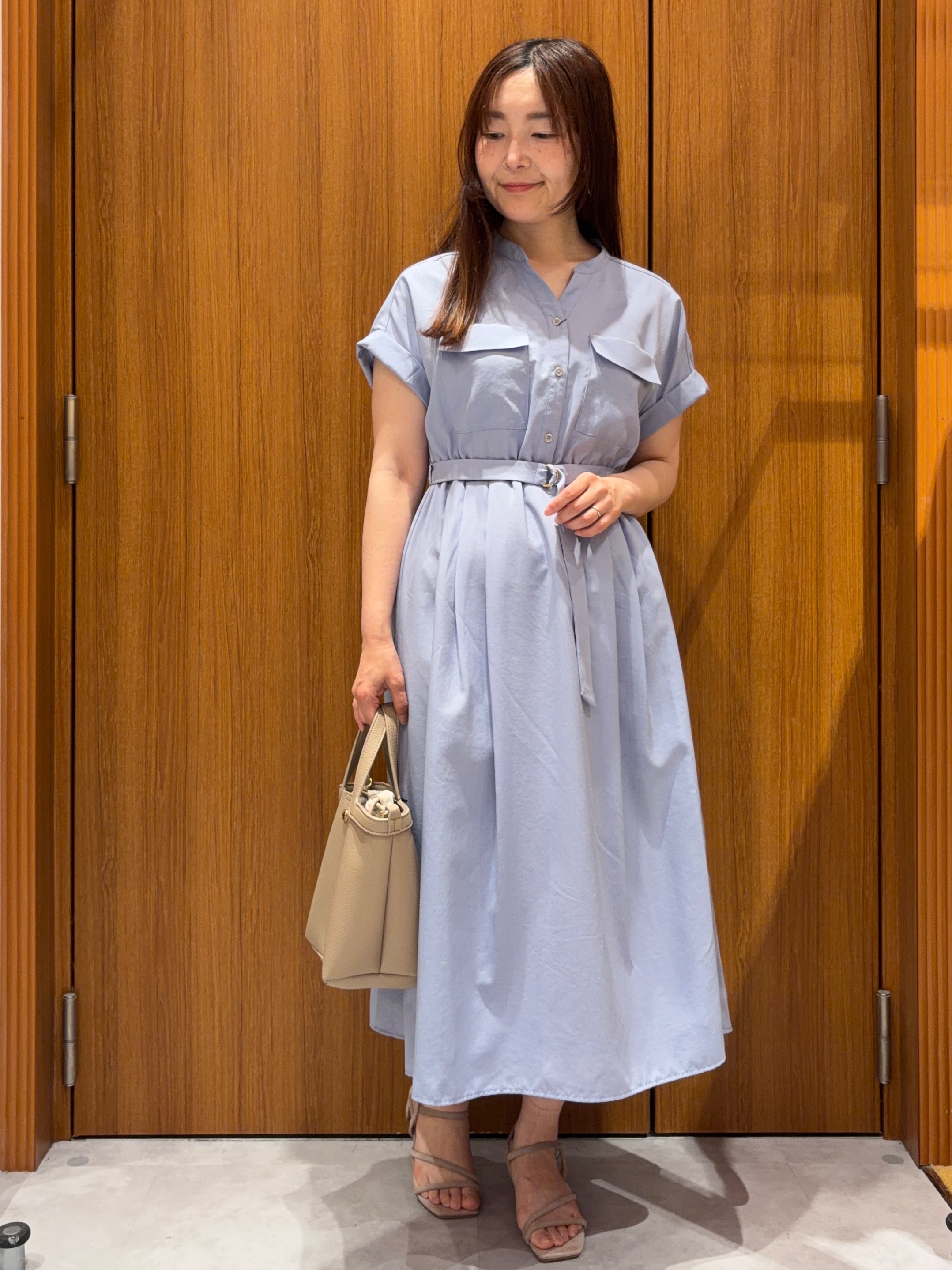 アスカさんの「index｜【接触冷感】ビジューボタンカーディガン《抗ピリング／洗濯機OK》」を使ったコーディネート