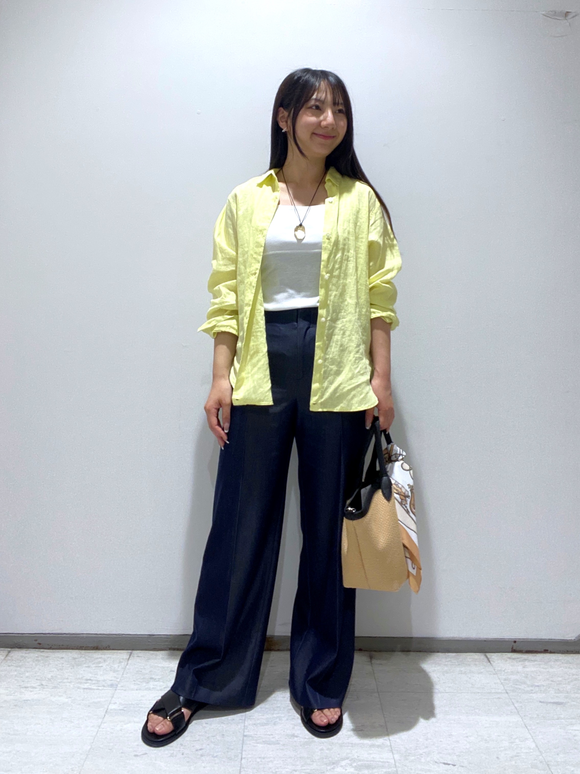 meiさんの「INDIVI｜【接触冷感／2WAY】カシュクールリネンシャツ」を使ったコーディネート