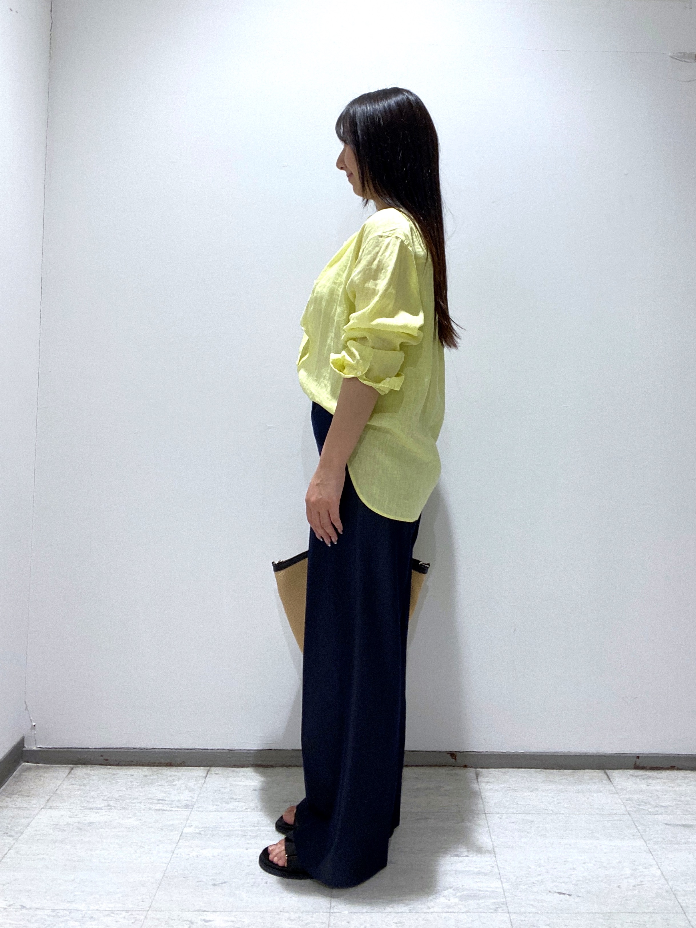 meiさんの「INDIVI｜【接触冷感／2WAY】カシュクールリネンシャツ」を使ったコーディネート