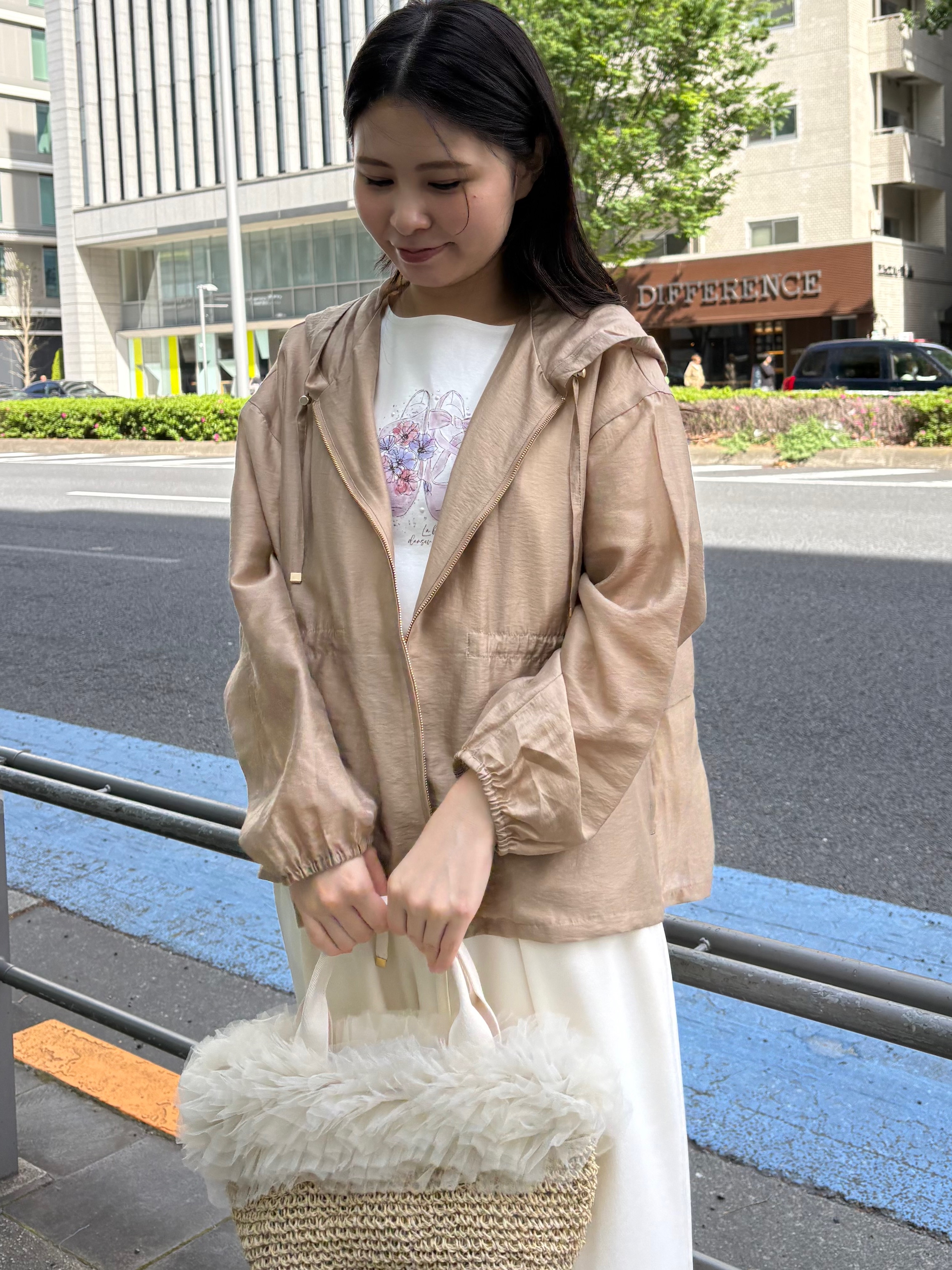 AOIさんの「Couture brooch｜【洗える】愛されシアーマンパ」を使ったコーディネート
