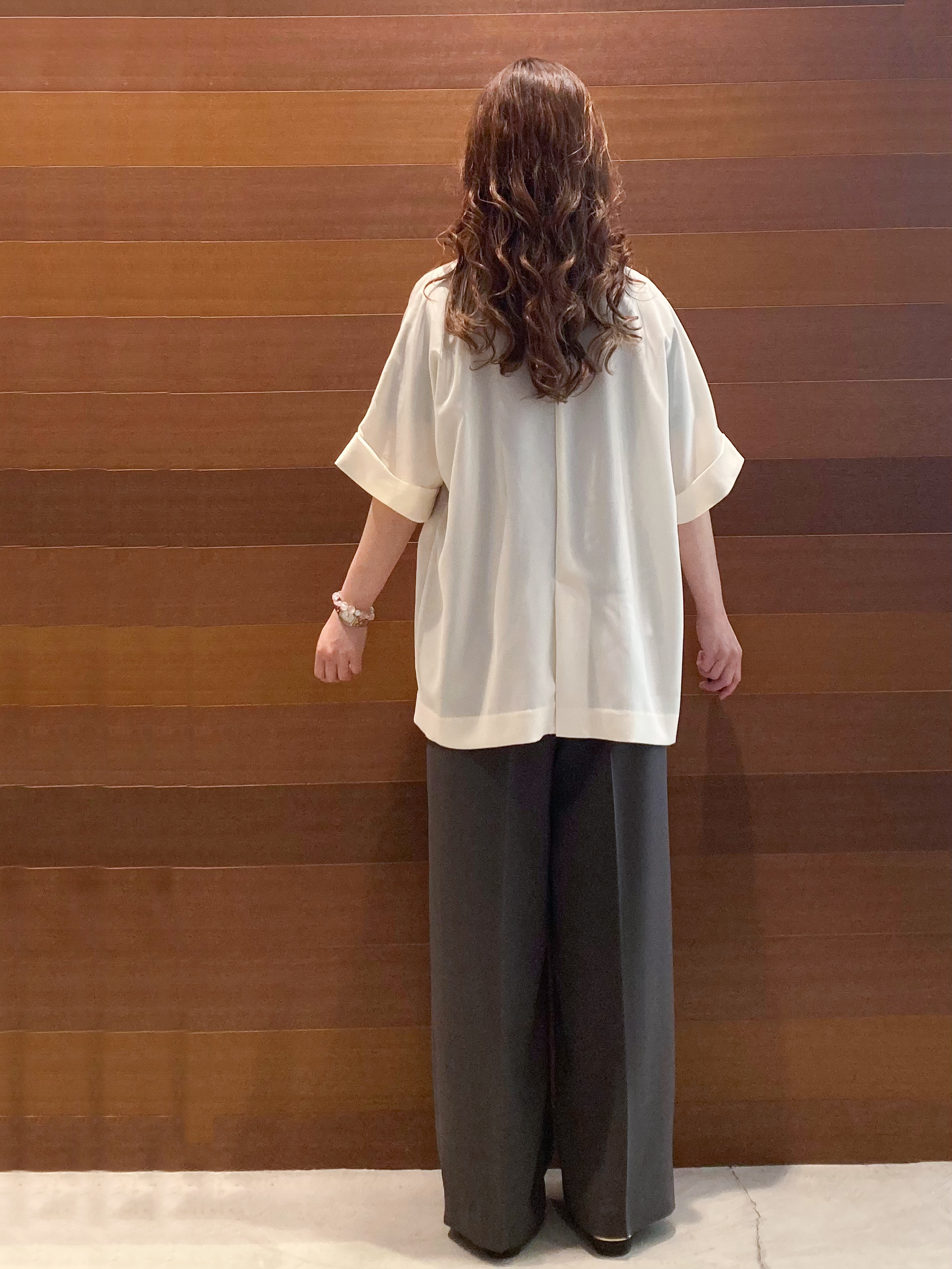 ユウさんの「OPAQUE.CLIP｜【接触冷感／吸水速乾／防シワ】リネンライクテーラードジャケット《洗濯機OK》」を使ったコーディネート