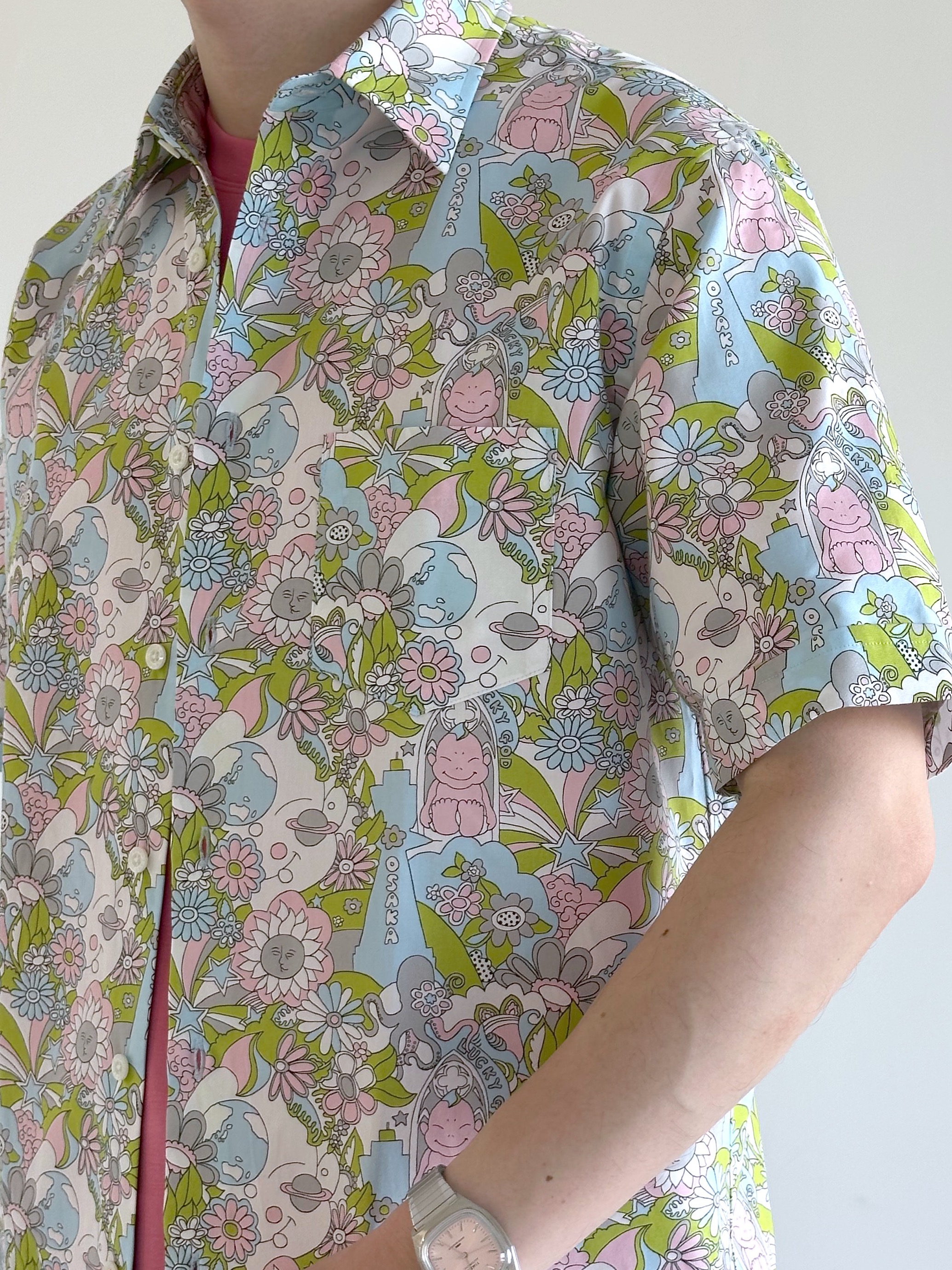 イッシーさんの「TAKEO KIKUCHI｜【BOWLER HAT LABEL】ビリケンさんプリント 半袖シャツ」を使ったコーディネート