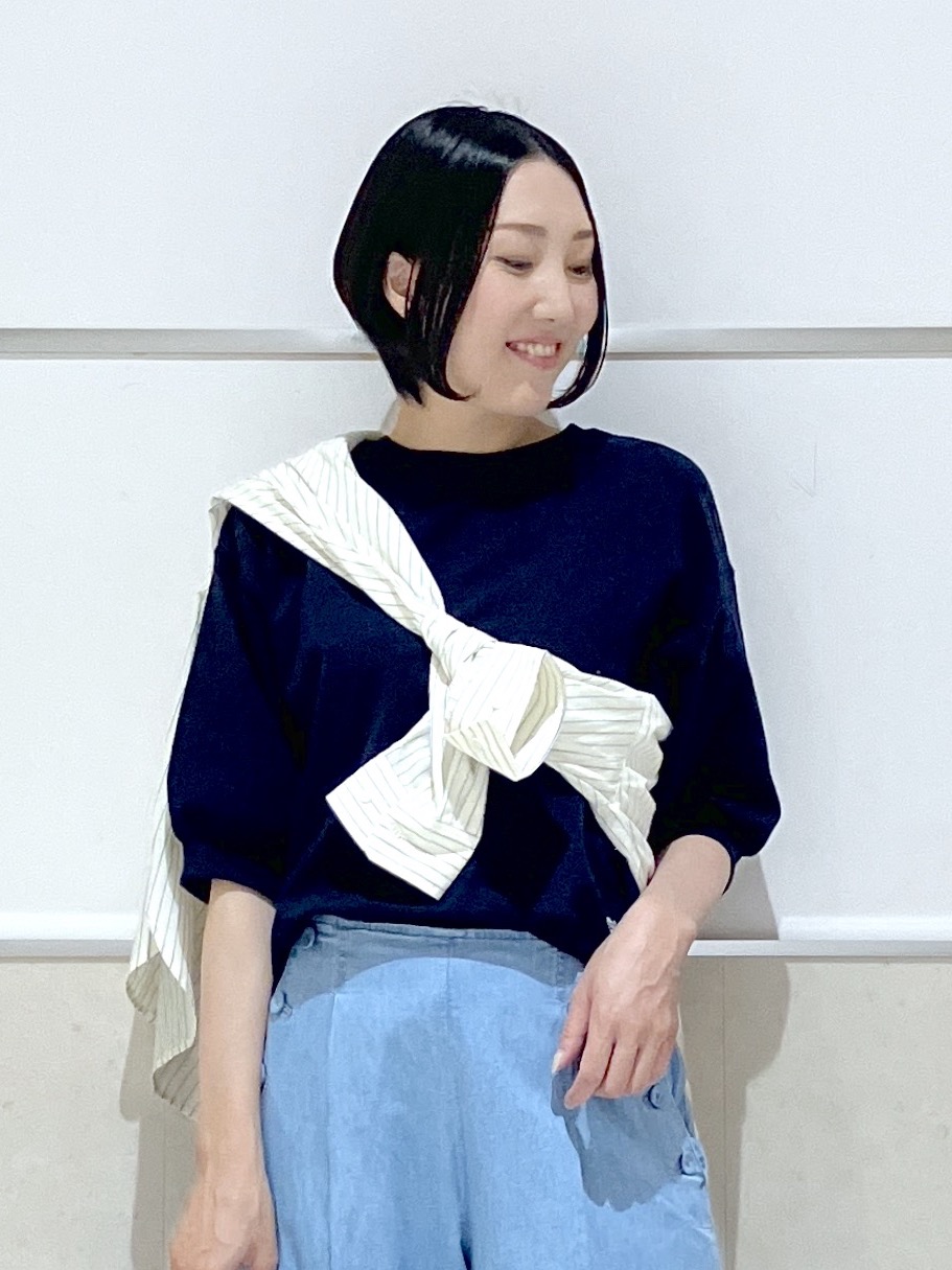 eriko さんの「Dessin｜【360度可愛い】バックヘンリーカットソー5分袖」を使ったコーディネート