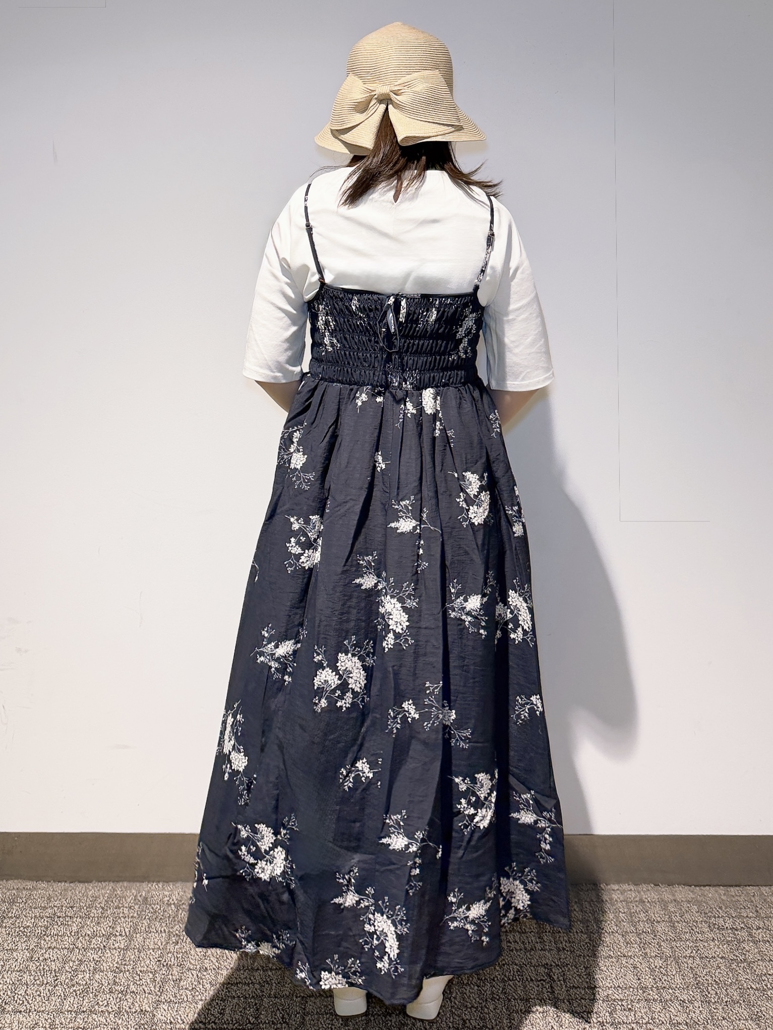みーさんの「grove｜【二の腕カバー/すっきり見え・抗菌防臭/UVカット】きちんと素材のボートネックTシャツ」を使ったコーディネート
