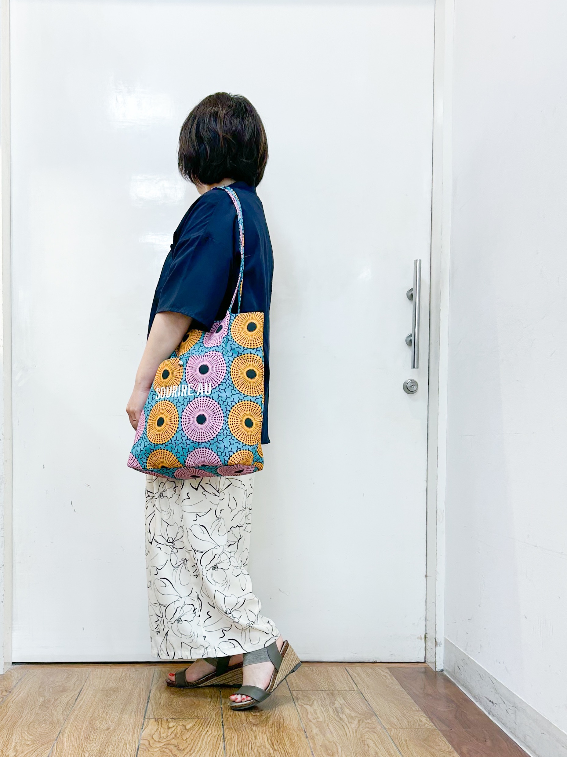 haruさんの「SHOO･LA･RUE｜【洗濯機可/S-LL】大人の抜け感 ゆるっと5分袖シャツ」を使ったコーディネート