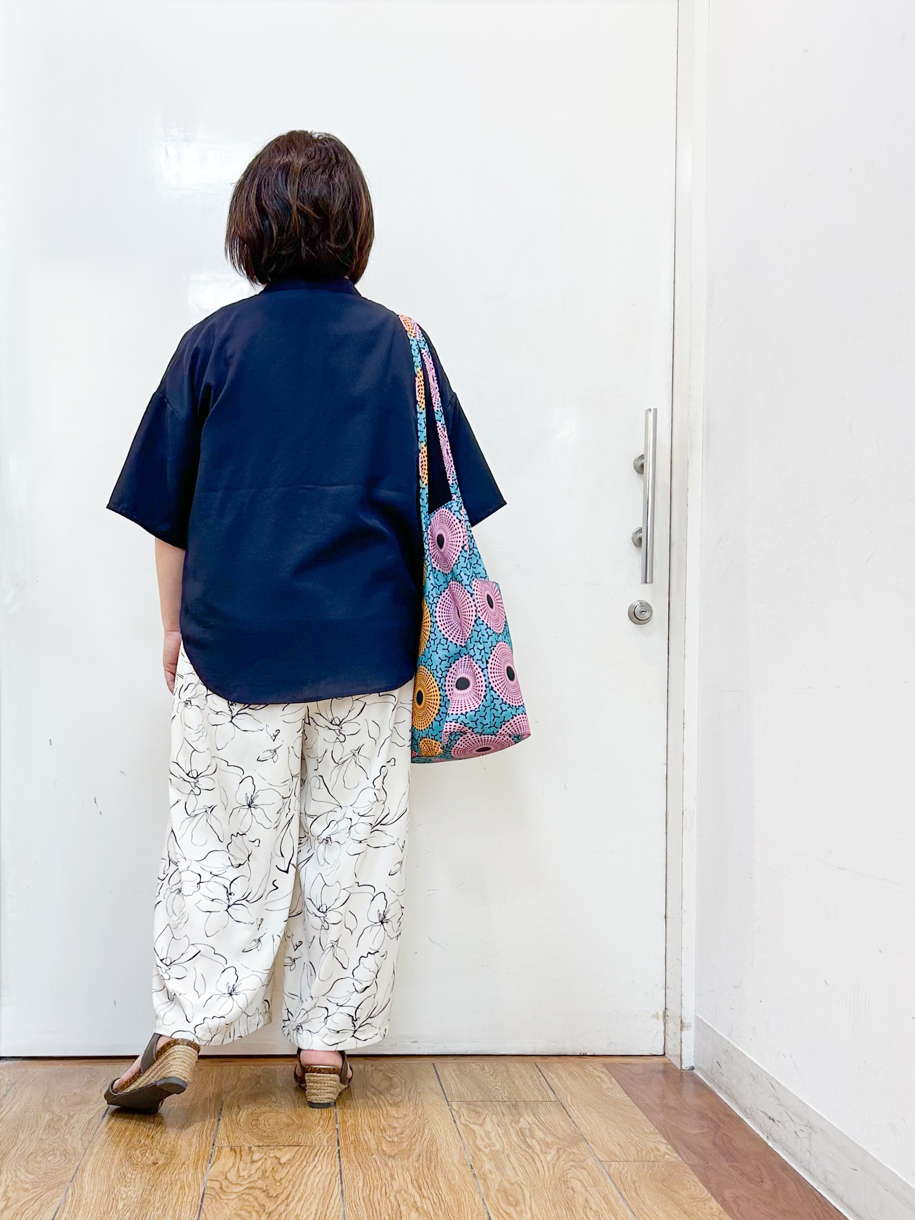 haruさんの「SHOO･LA･RUE｜【洗濯機可/S-LL】大人の抜け感 ゆるっと5分袖シャツ」を使ったコーディネート