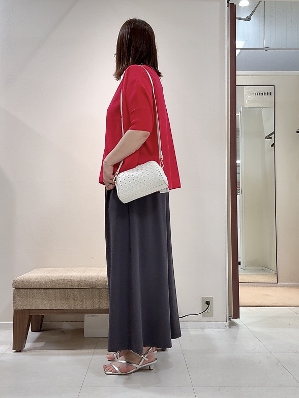 YUIさんの「UNTITLED｜【アンサンブル可/洗える】シアーレーヨンニット」を使ったコーディネート