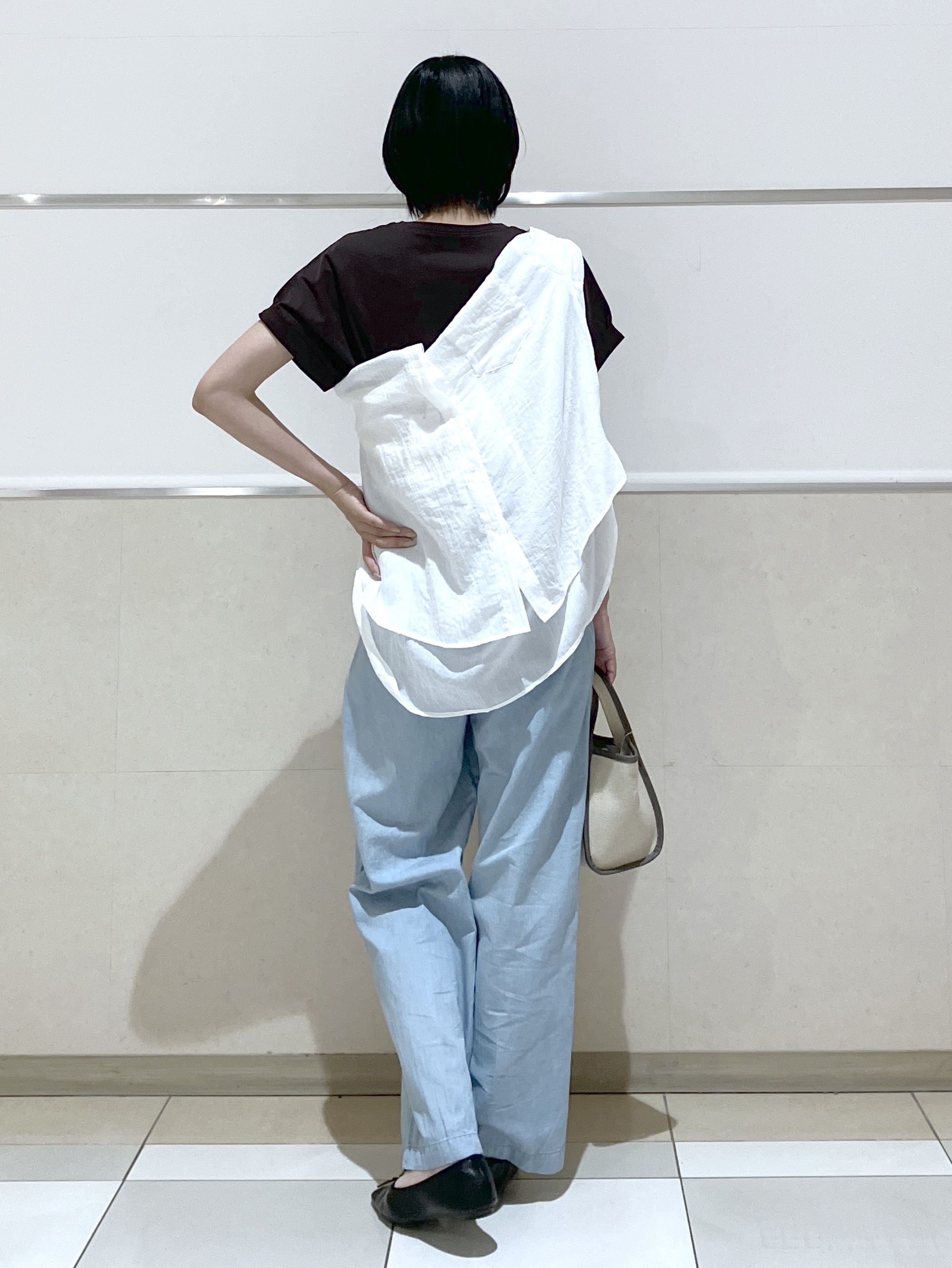 eriko さんの「Dessin｜【洗える】美光沢カットソーロゴTシャツ」を使ったコーディネート