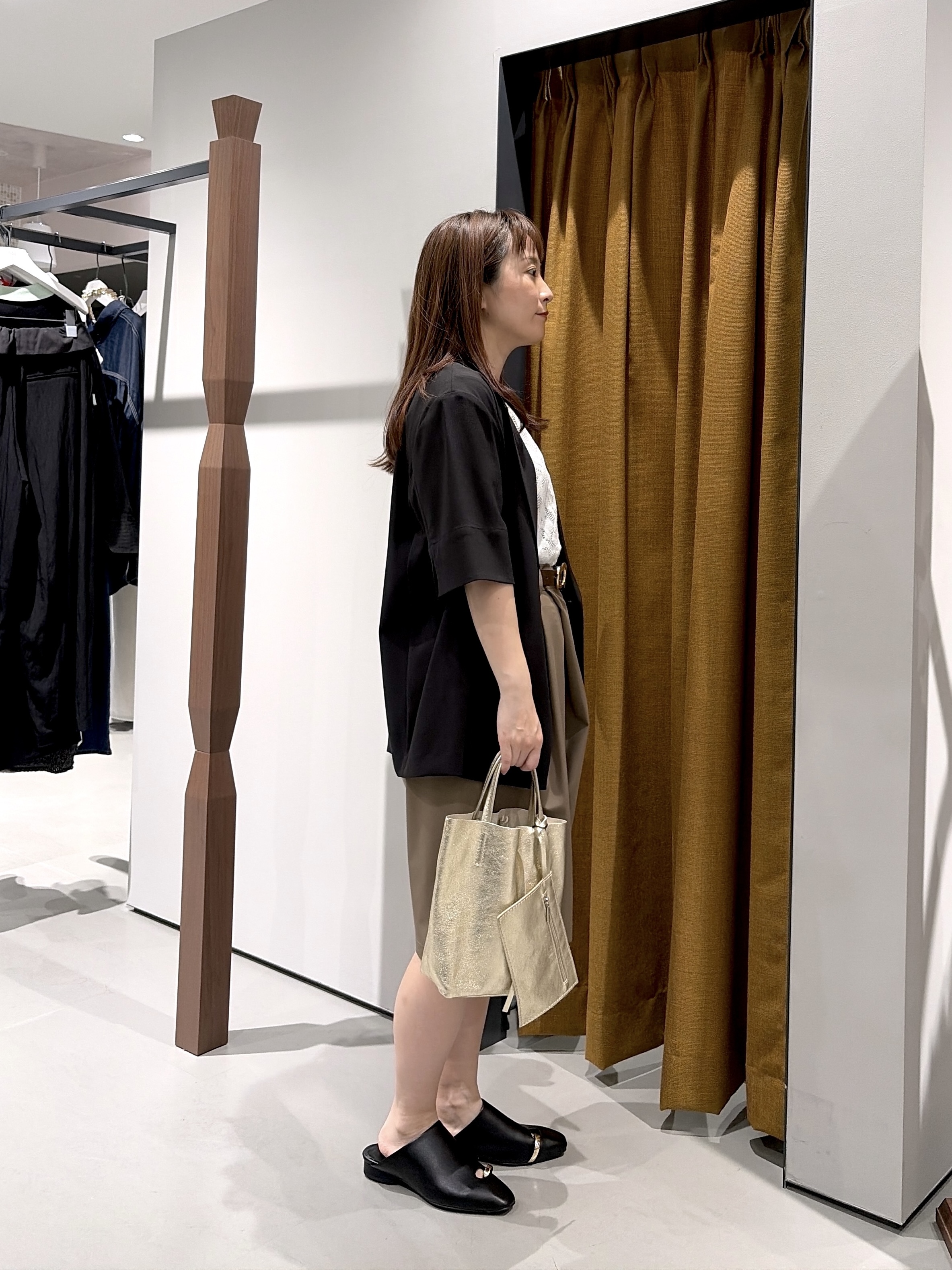 よねさんの「INDIVI｜Comfy SET UP｜ハーフスリーブジャケット【セットアップ対応／通勤／接触冷感／UVカット】」を使ったコーディネート