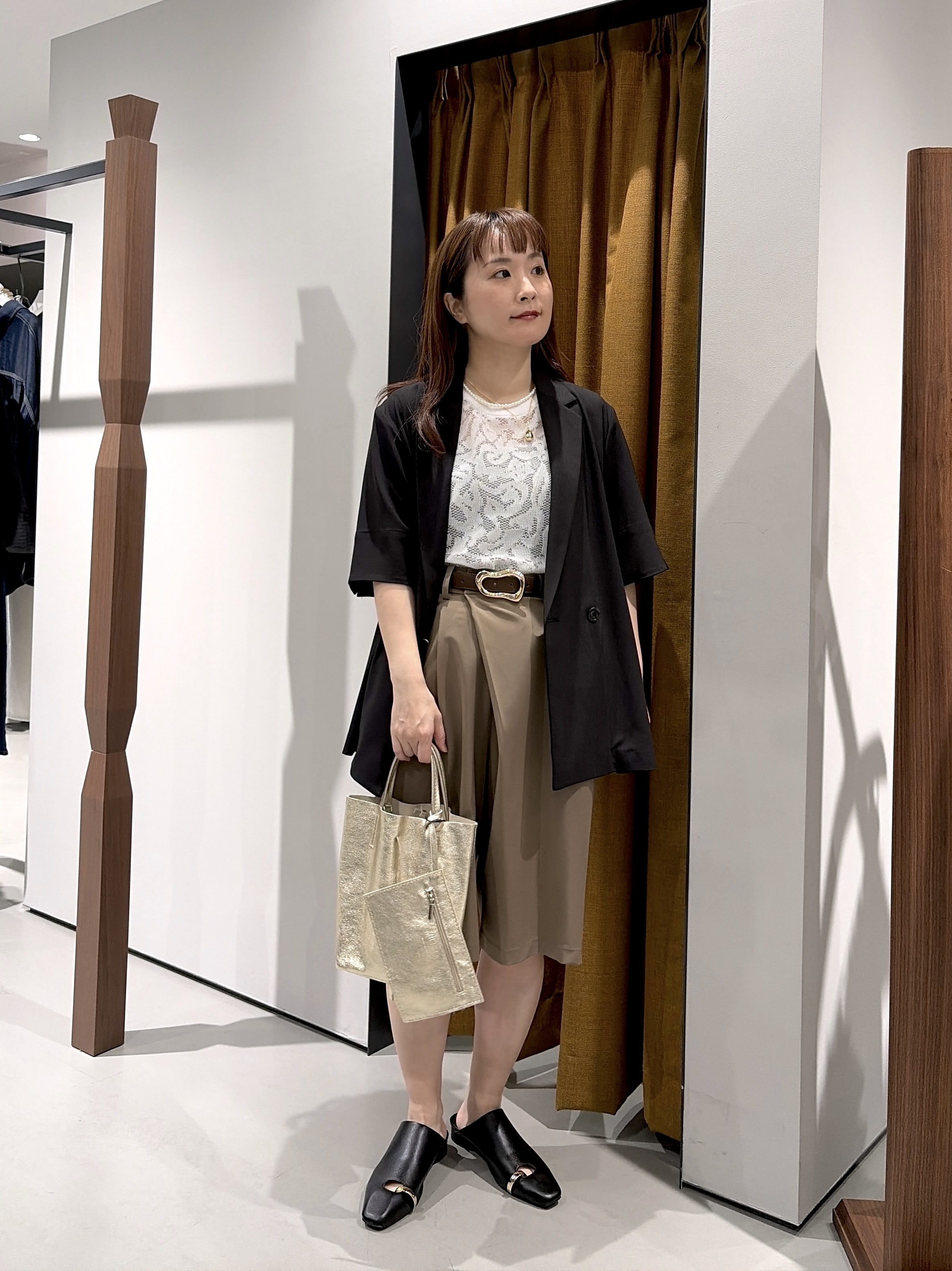 よねさんの「INDIVI｜Comfy SET UP｜ハーフスリーブジャケット【セットアップ対応／通勤／接触冷感／UVカット】」を使ったコーディネート