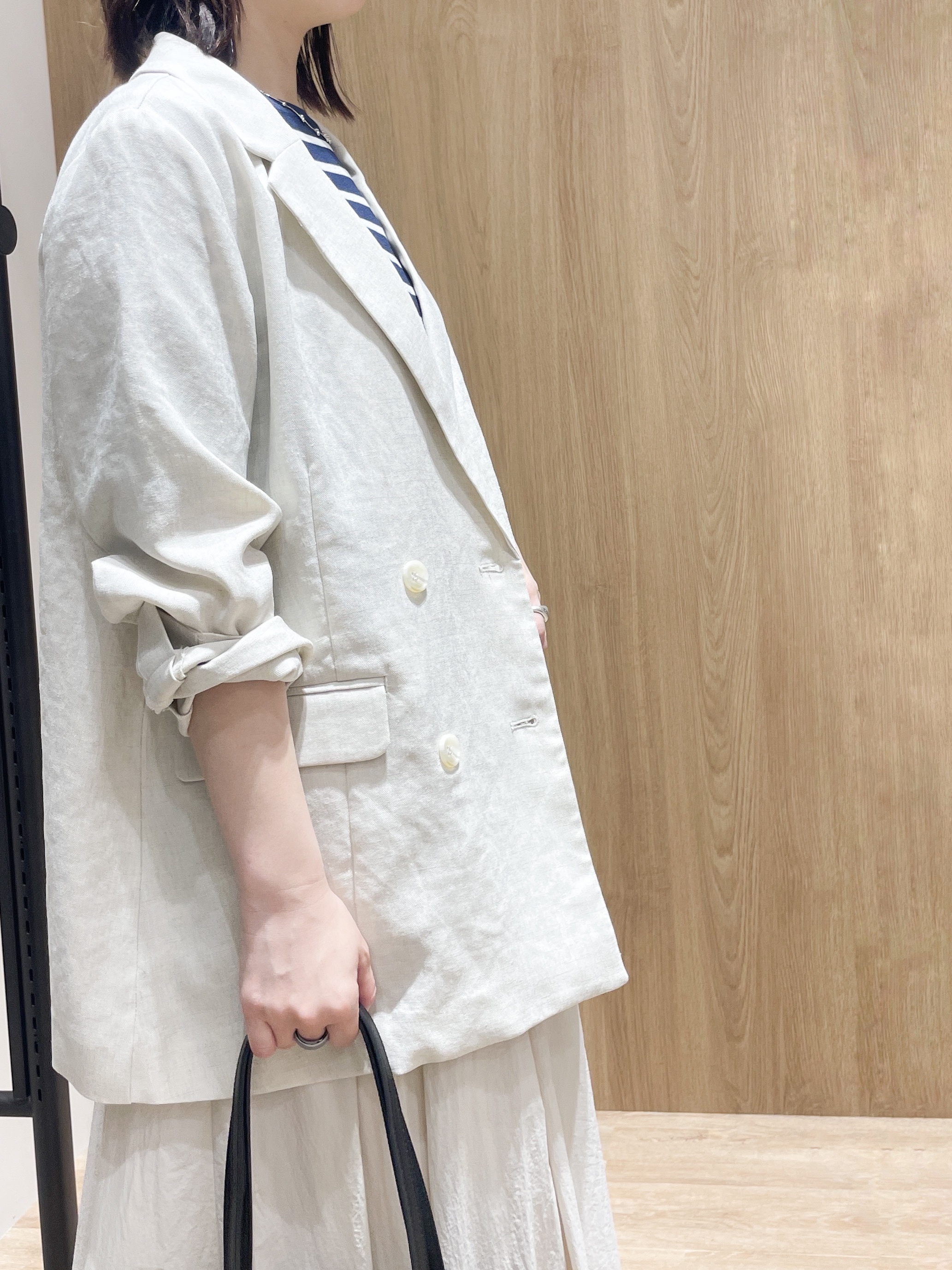 tomokoさんの「OPAQUE.CLIP｜【UV／接触冷感】ダブルブレストジャケット《防シワ加工／洗える》」を使ったコーディネート