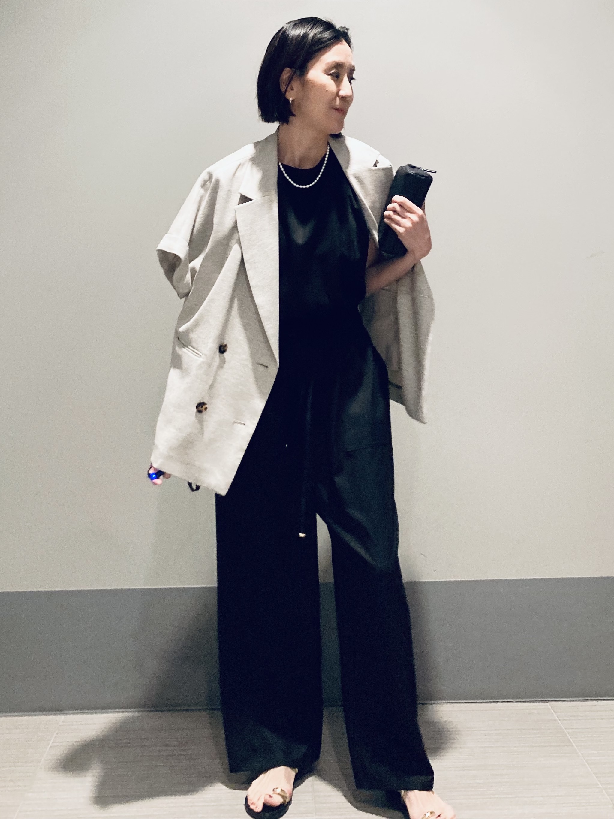 Furuさんの「DRESSTERIOR｜【セットアップ可/UVカット/接触冷感/吸水速乾】ウォッシャブル リネンライクドルマンジャケット」を使ったコーディネート