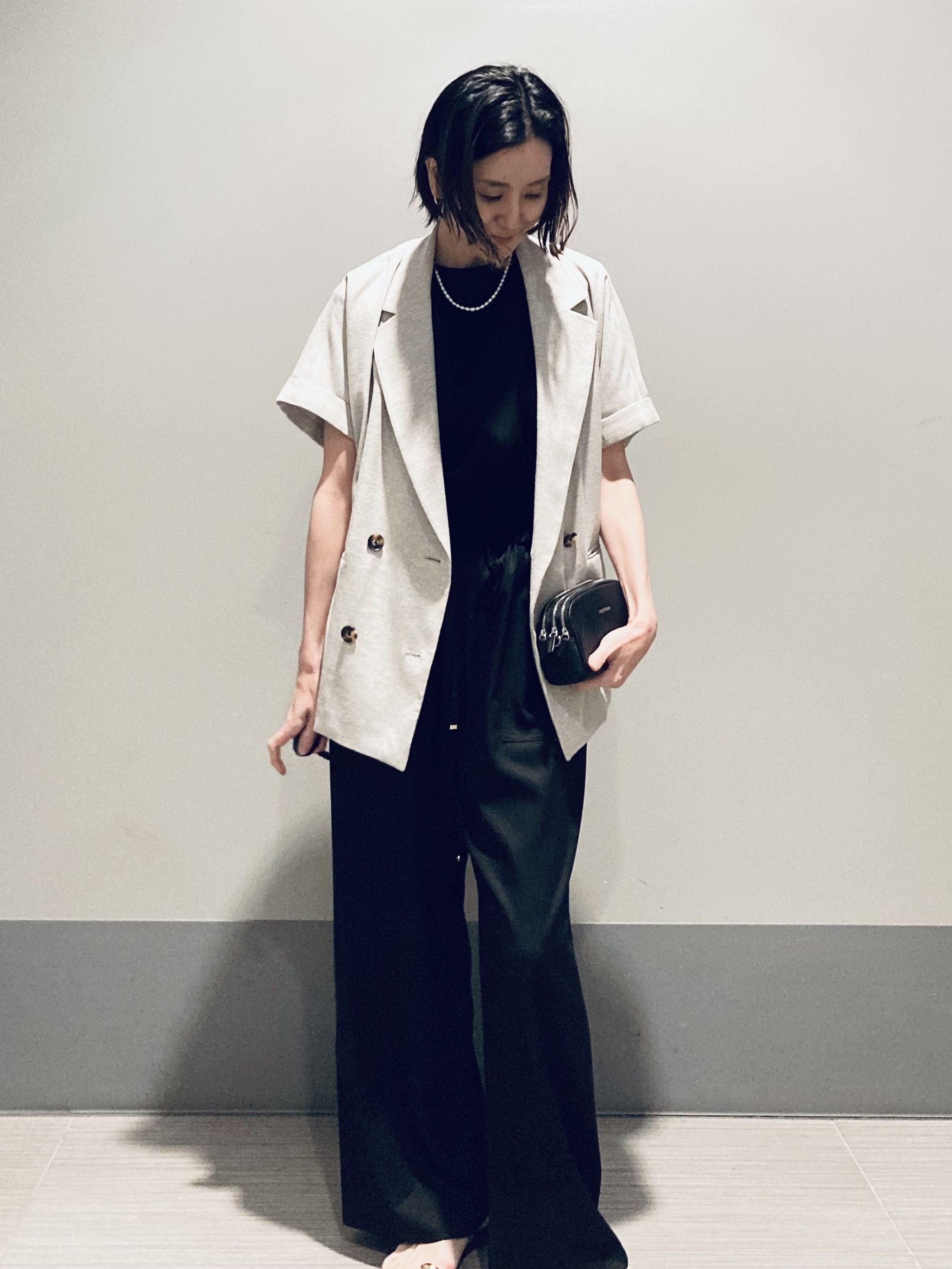 Furuさんの「DRESSTERIOR｜【セットアップ可/UVカット/接触冷感/吸水速乾】ウォッシャブル リネンライクドルマンジャケット」を使ったコーディネート